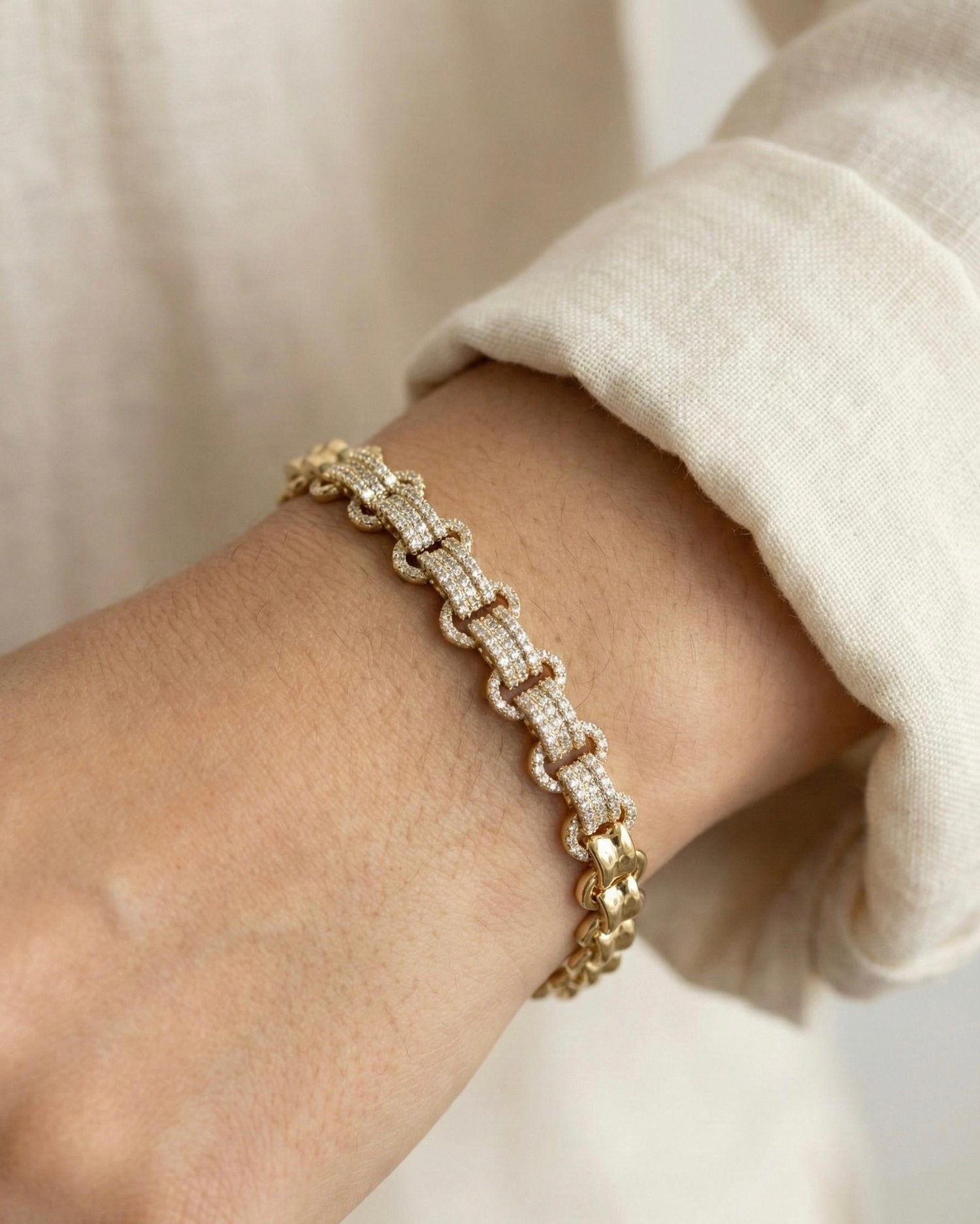 14K Xuping Zirkon Taşlı Kilit Model Abiye Bileklik