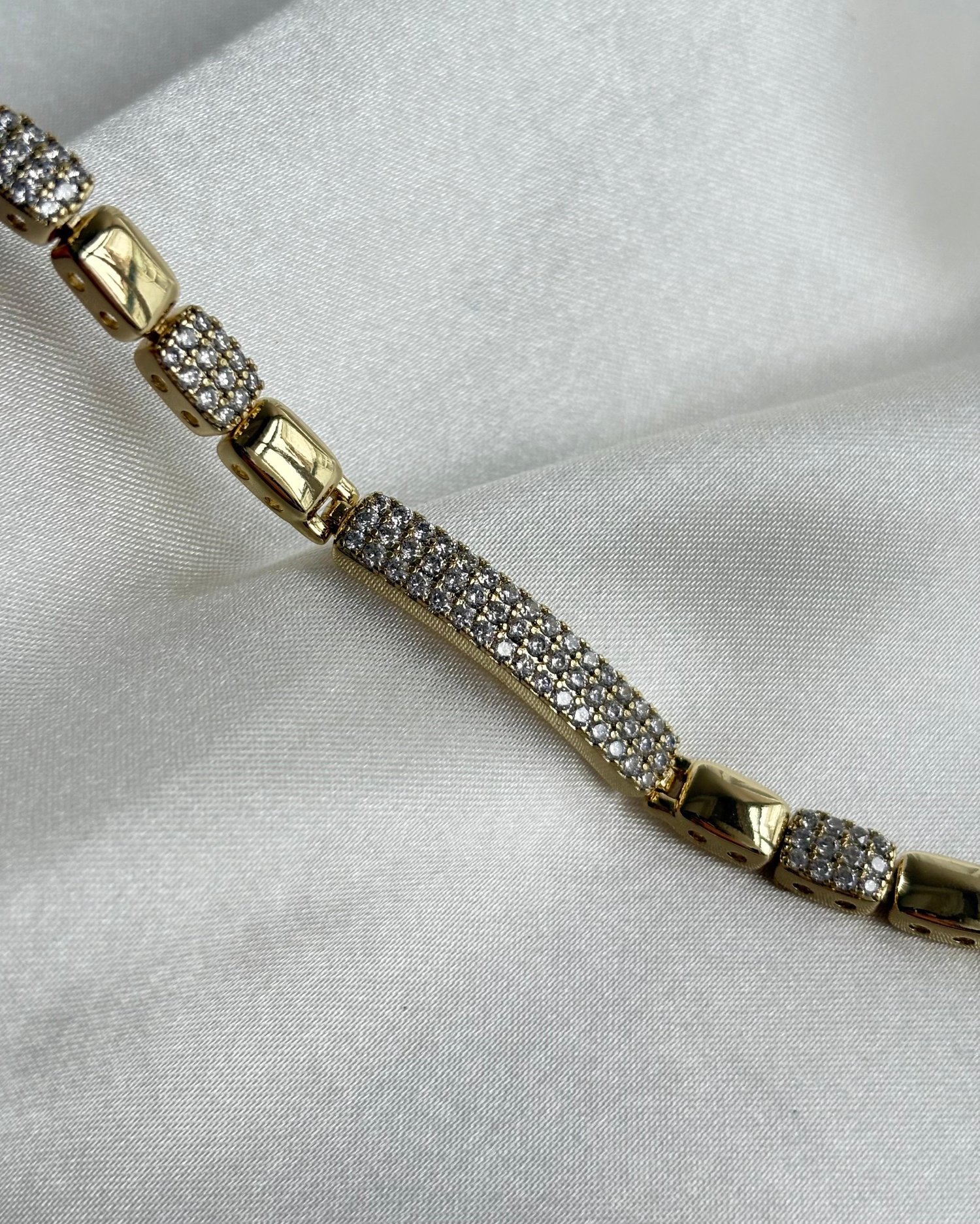 14K Xuping Zirkon Taşlı Plaka Model Bileklik