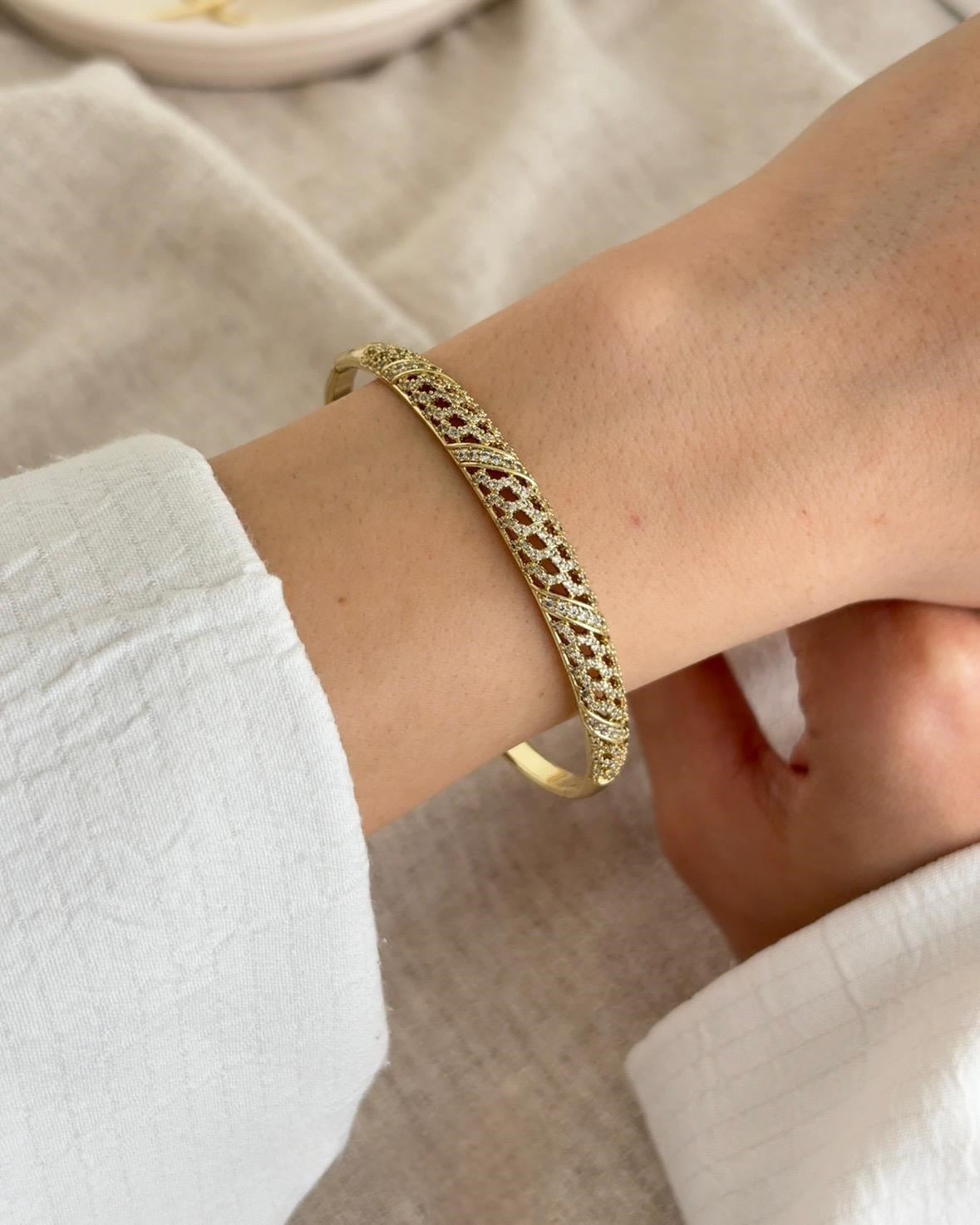Xuping Nala Zirkon Gold Kelepçe