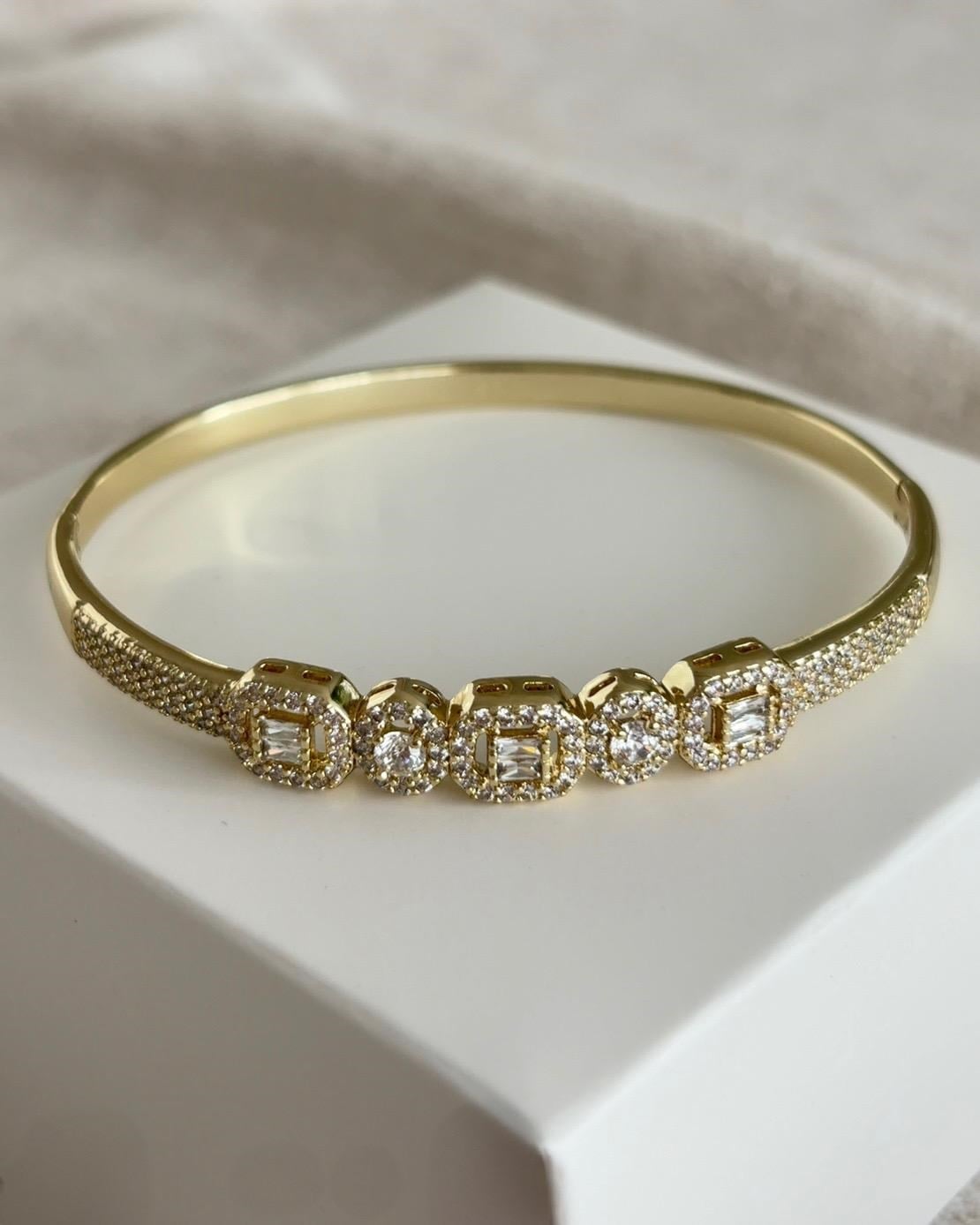 Xuping Siena Zirkon Gold Kelepçe