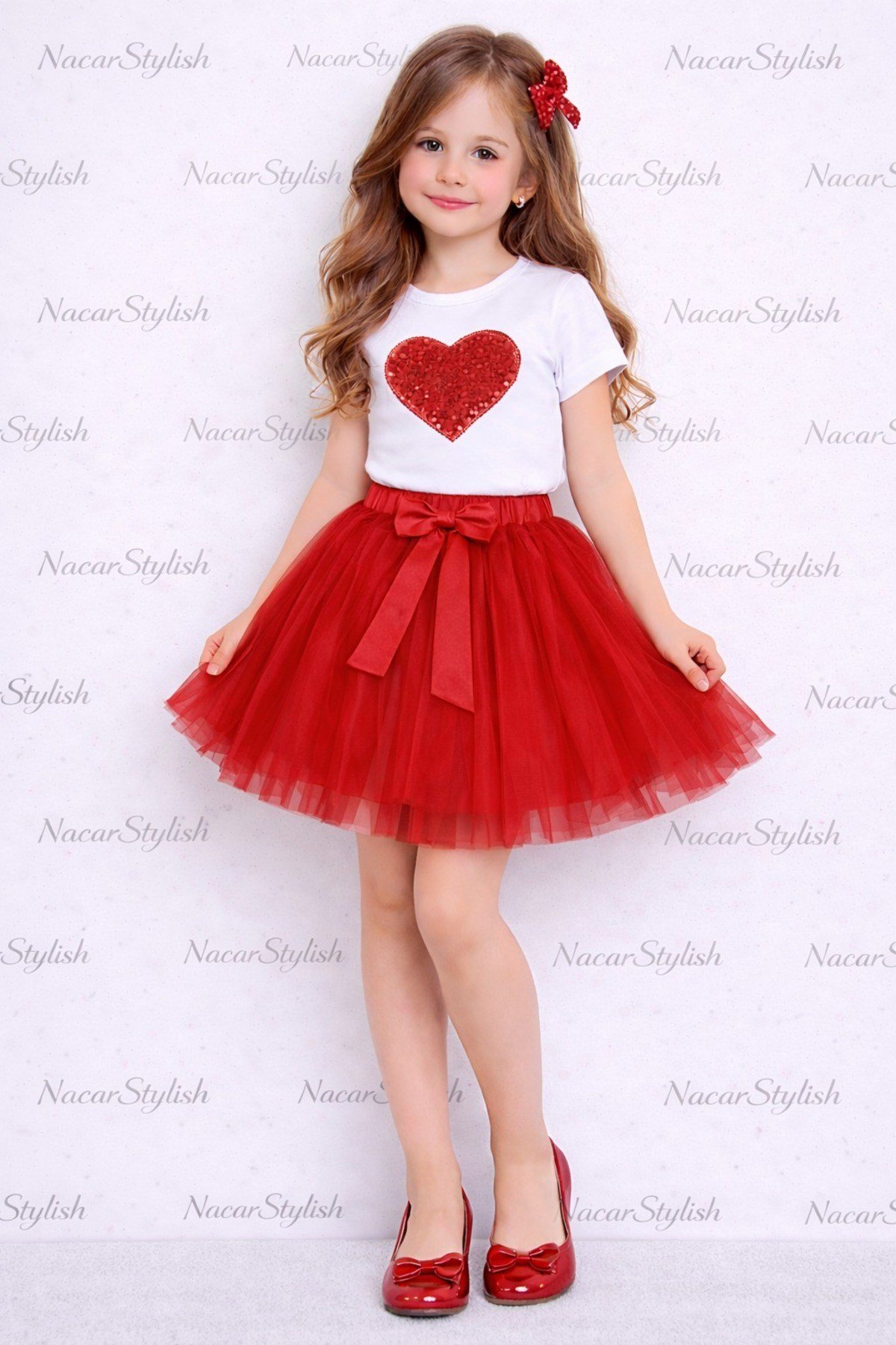 23-nisan-29-ekim-kalp-t-shirttutu-etek-b91-56.jpg