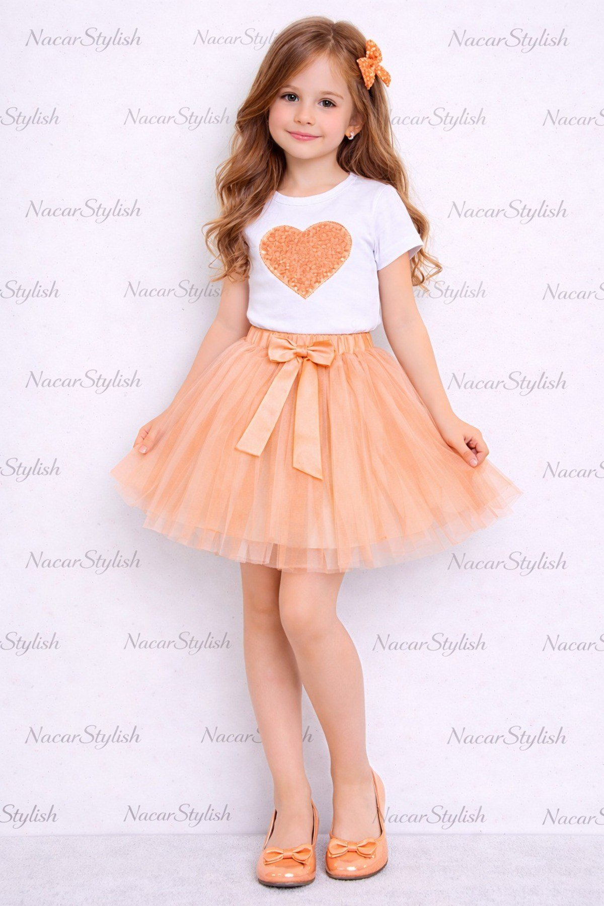23-nisan-29-ekim-kalp-t-shirttutu-etek-c-45e5.jpg