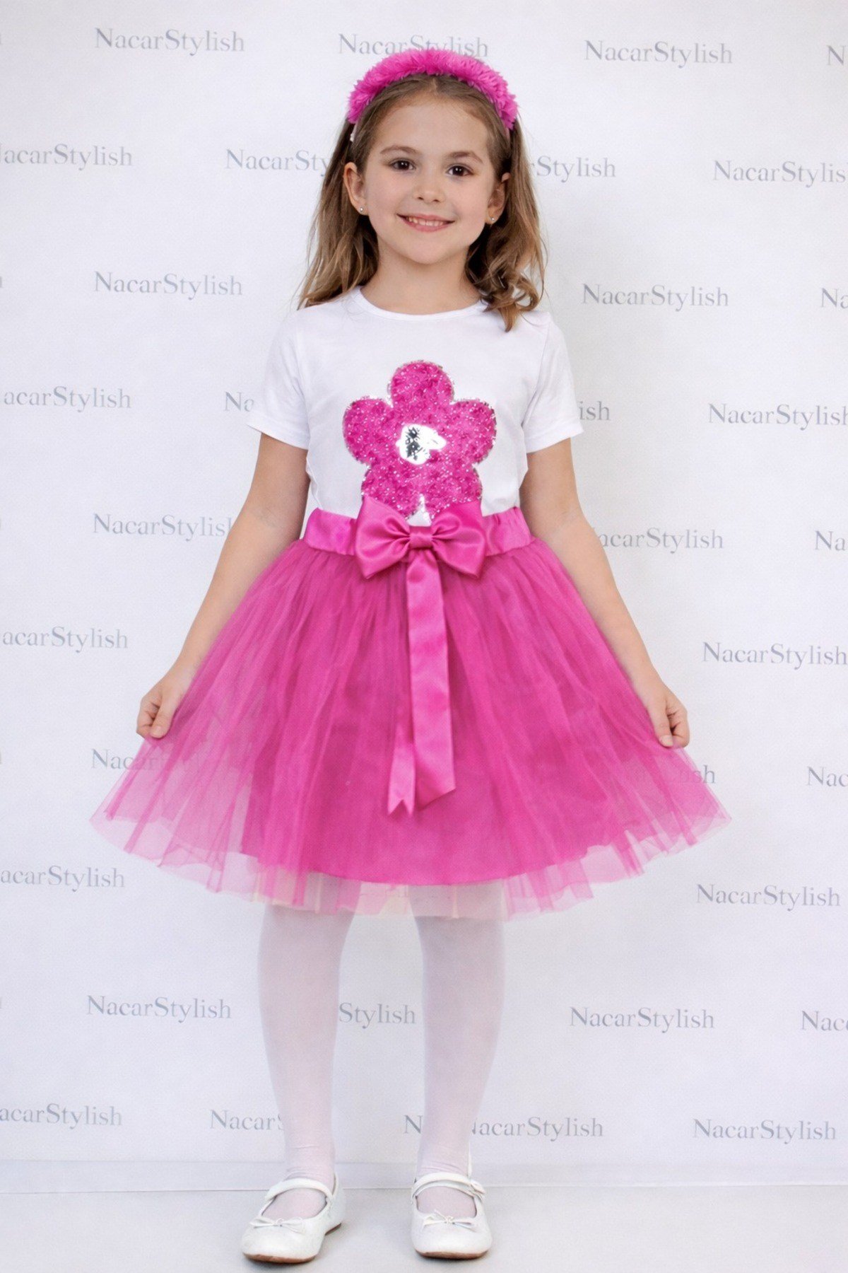 23-nisan-29-ekim-papatya-t-shirttutu-e-dc9-bf.jpg