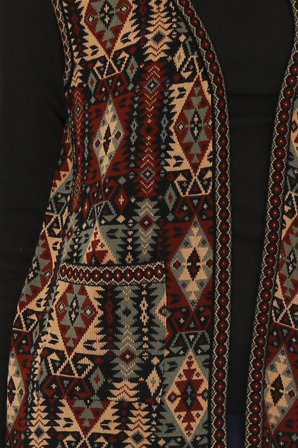 kadin-gumus-etnik-desenli-cepli-kilim--4a-84c.jpg