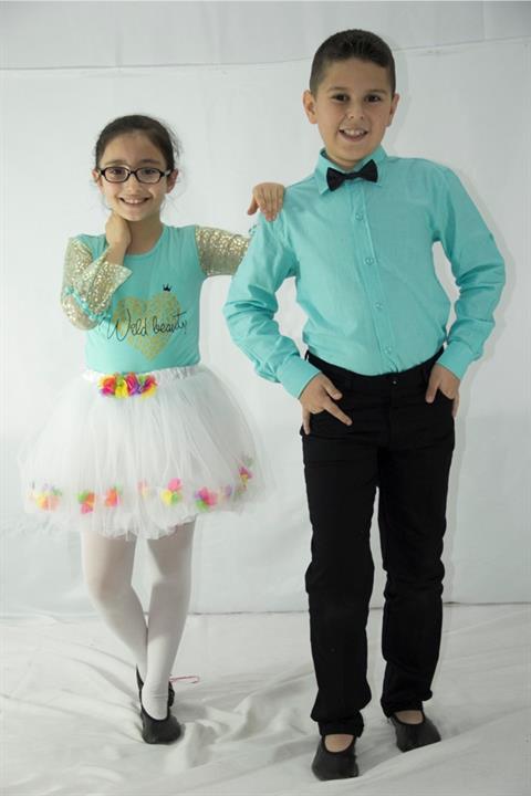 Kız Çocuk Tshirt Etek Takım Gösteri Kutlama