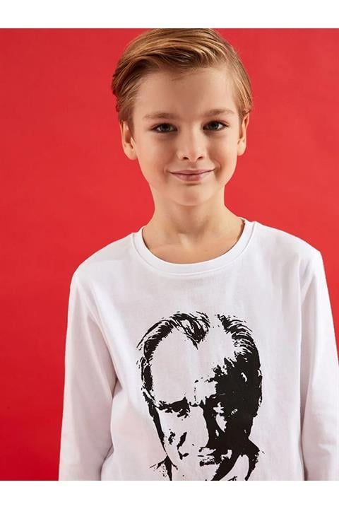 Unisex 5-16 Yaş 23 Nisan - 29 Ekim Uzun Kollu Atatürk Baskılı Tshirt
