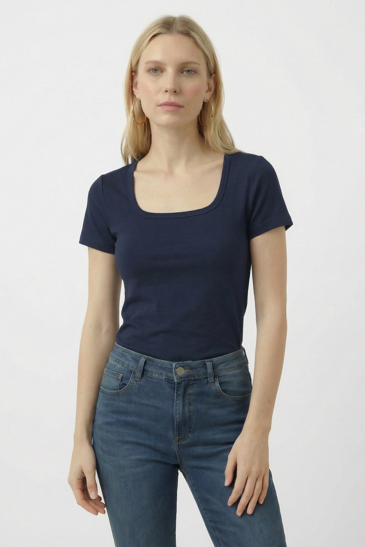02_lacivertkadin-tisort-u-yaka-slim-fi-b96772.jpg