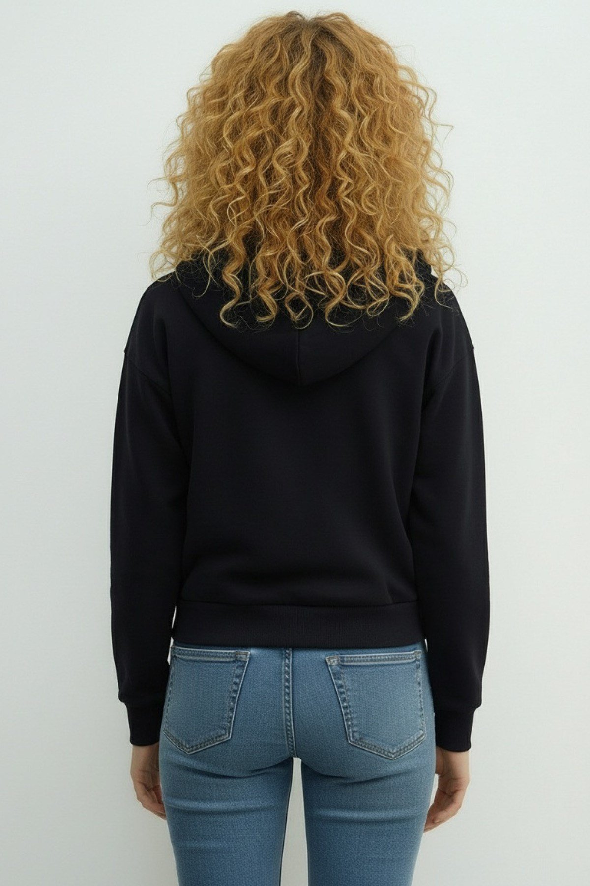 05_siyahkadin-hirka-kapusonlu-oversize-ae20-2.jpg