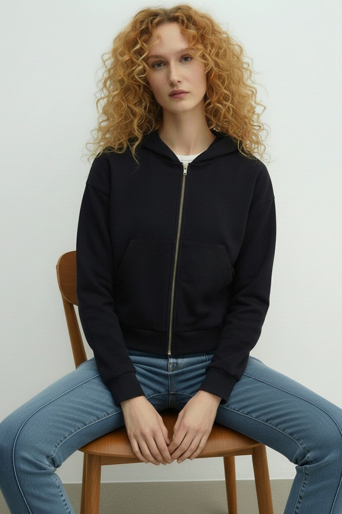 05_siyahkadin-hirka-kapusonlu-oversize-dfe9-d.jpg