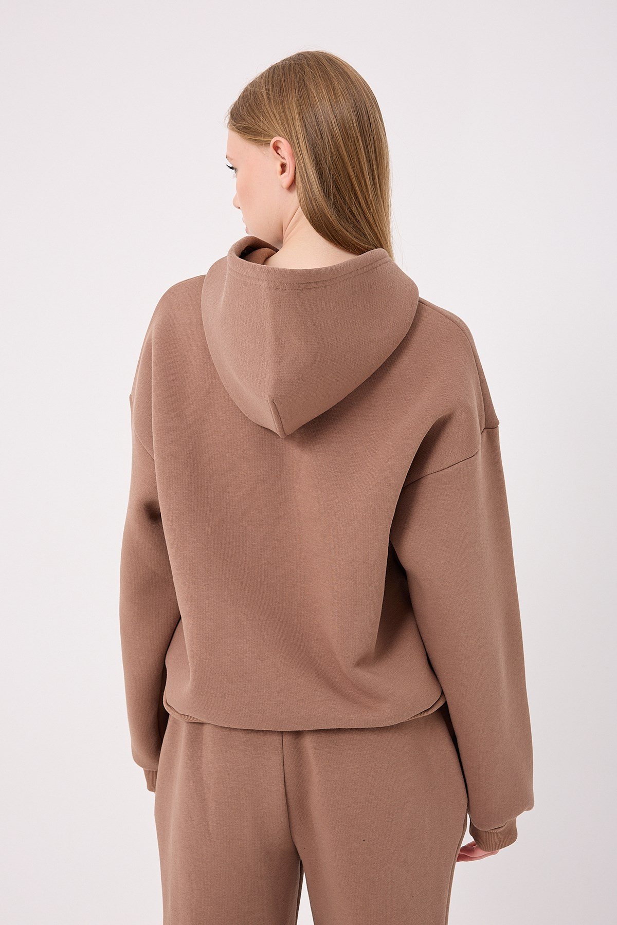 overkapson_kahverengikadin-oversize-ka-02-46d.jpg