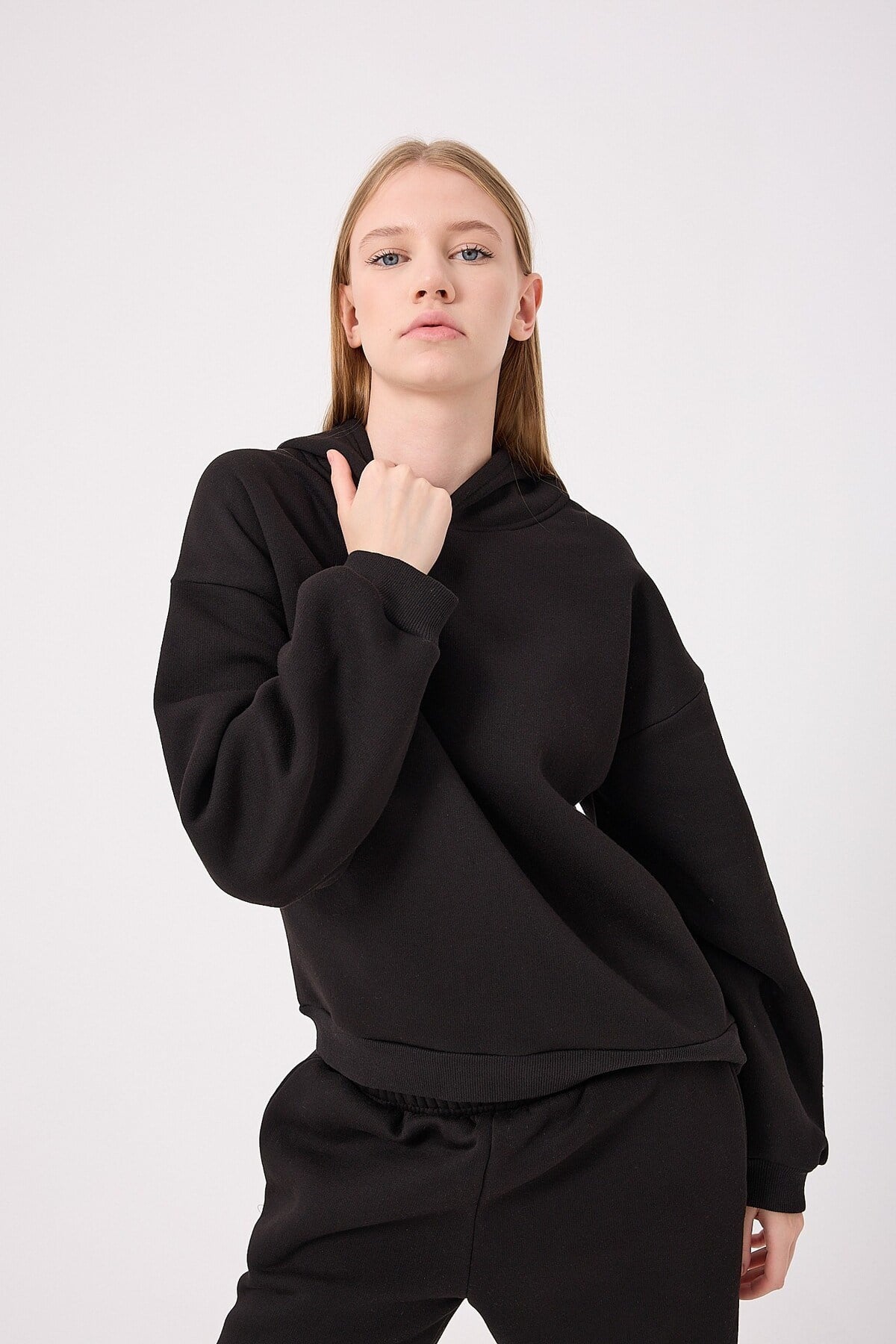 overkapson_siyahkadin-oversize-kapsonl-360f3e.jpg