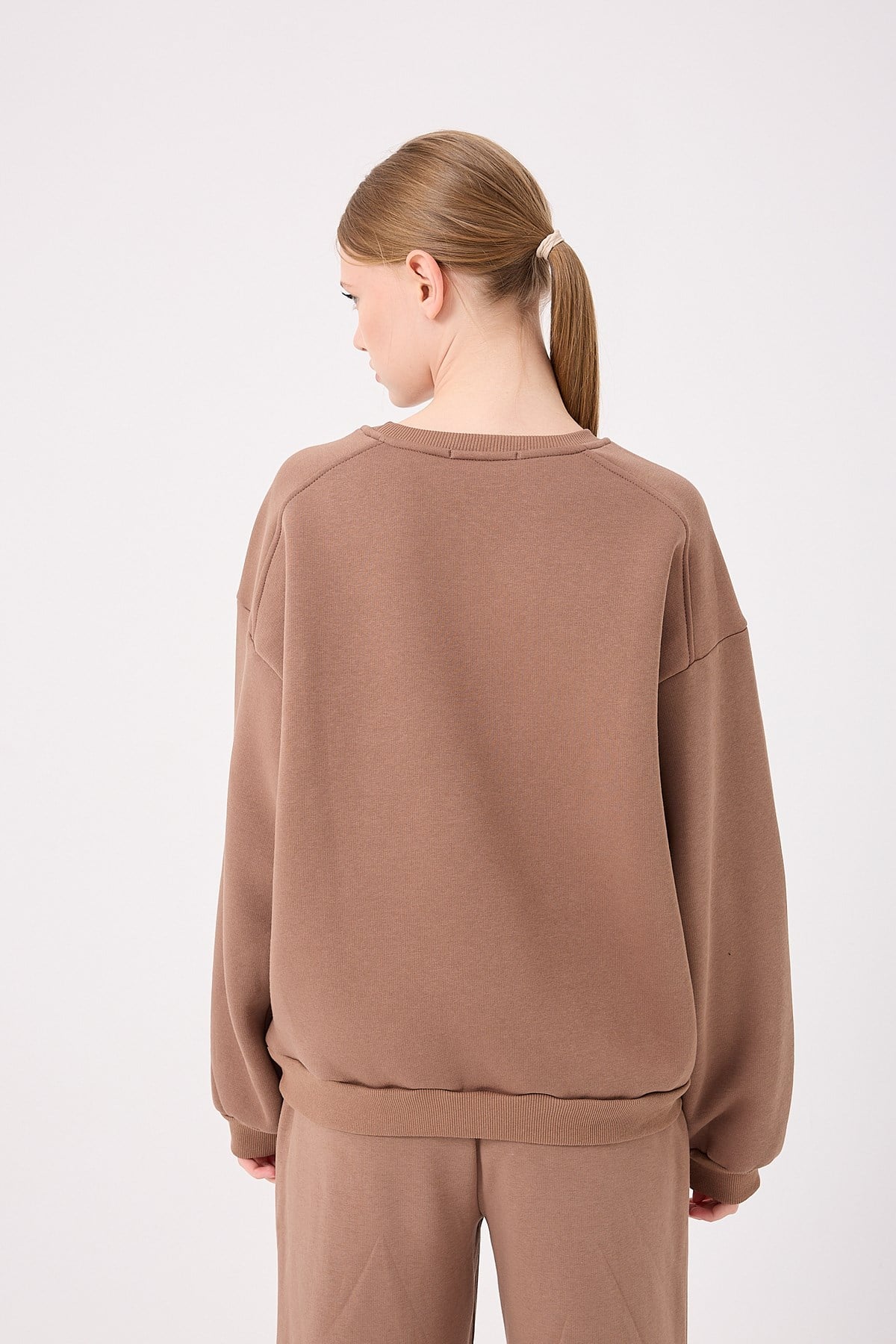 overswtshrt_kahverengikadin-oversize-u-d-b9a7.jpg