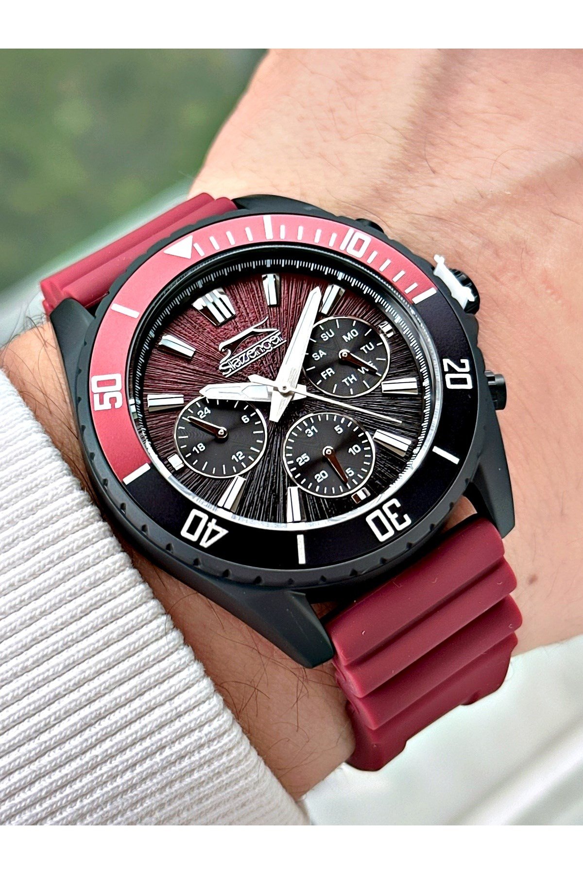 Bordo Renk 5 ATM Fonksiyonlu Çelik Kasa Soft Touch Silikon Kordon Erkek Kol Saati 2274