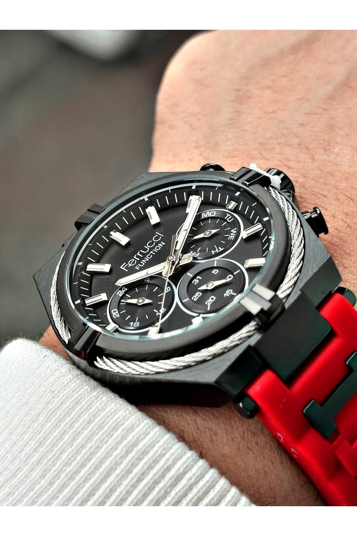 Özel Tasarım Function Fonksiyonlu Kırmızı Renk Silikon Kordon Erkek Kol Saati FCF 03521S.04