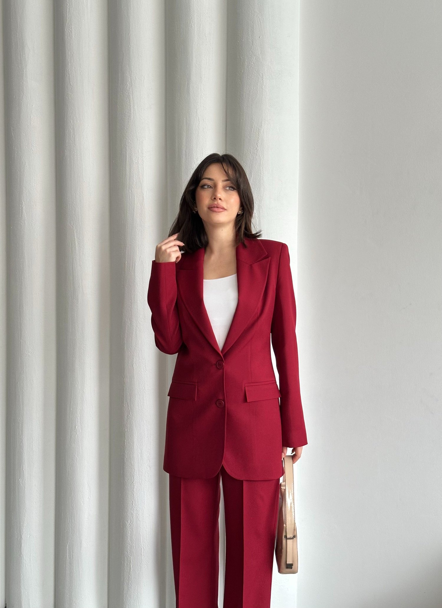 ÇİFT DÜĞMELİ BLAZER TAKIMI