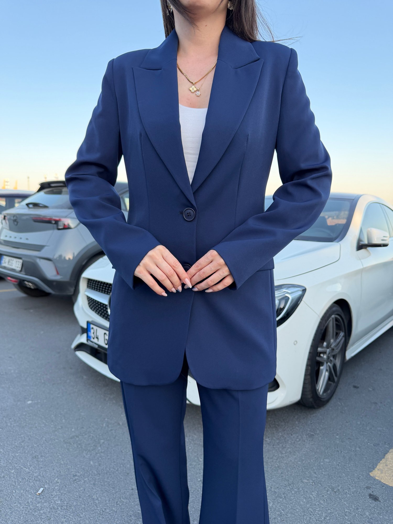 ÇİFT DÜĞMELİ BLAZER TAKIMI