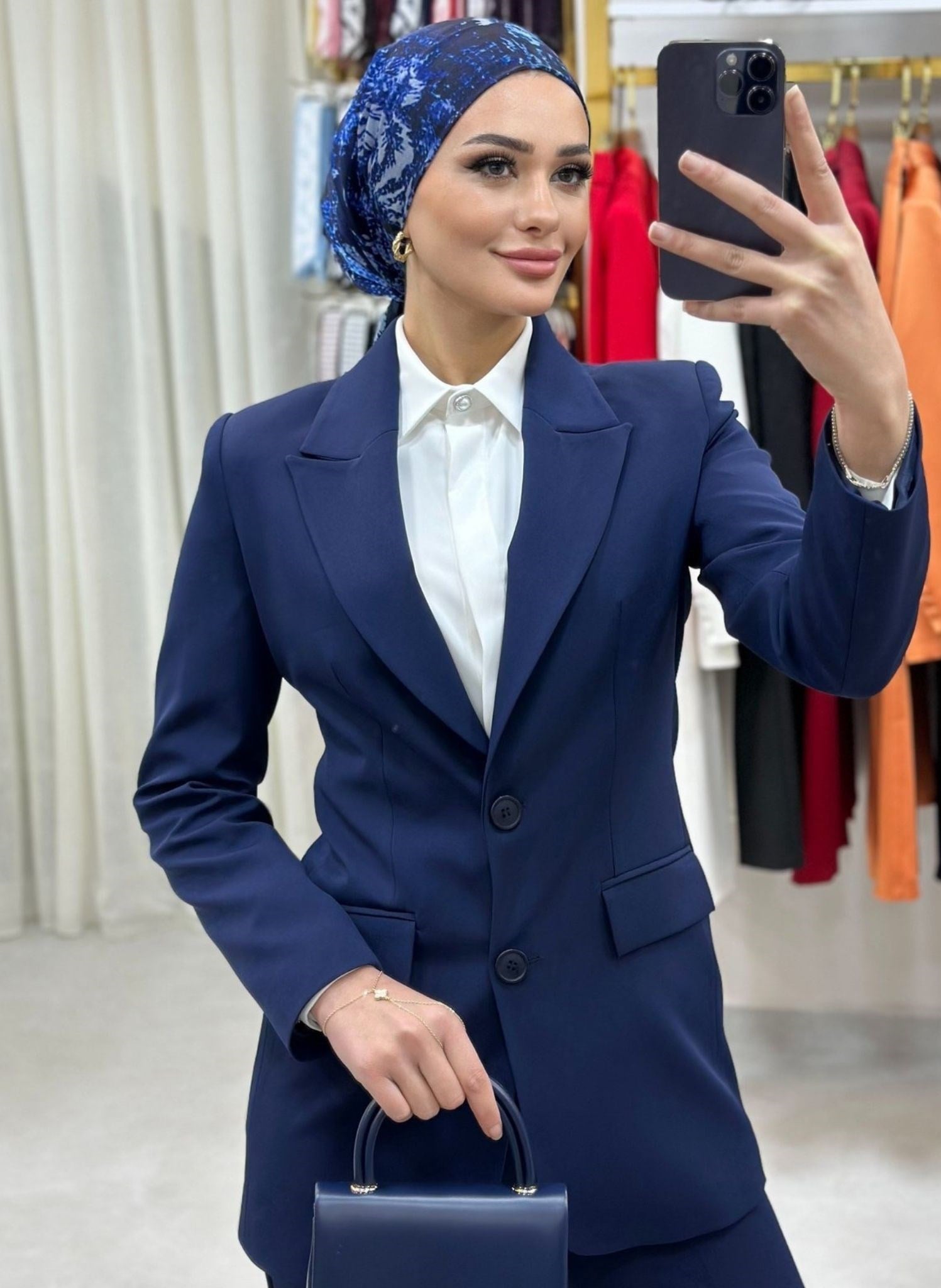 ÇİFT DÜĞMELİ BLAZER TAKIMI