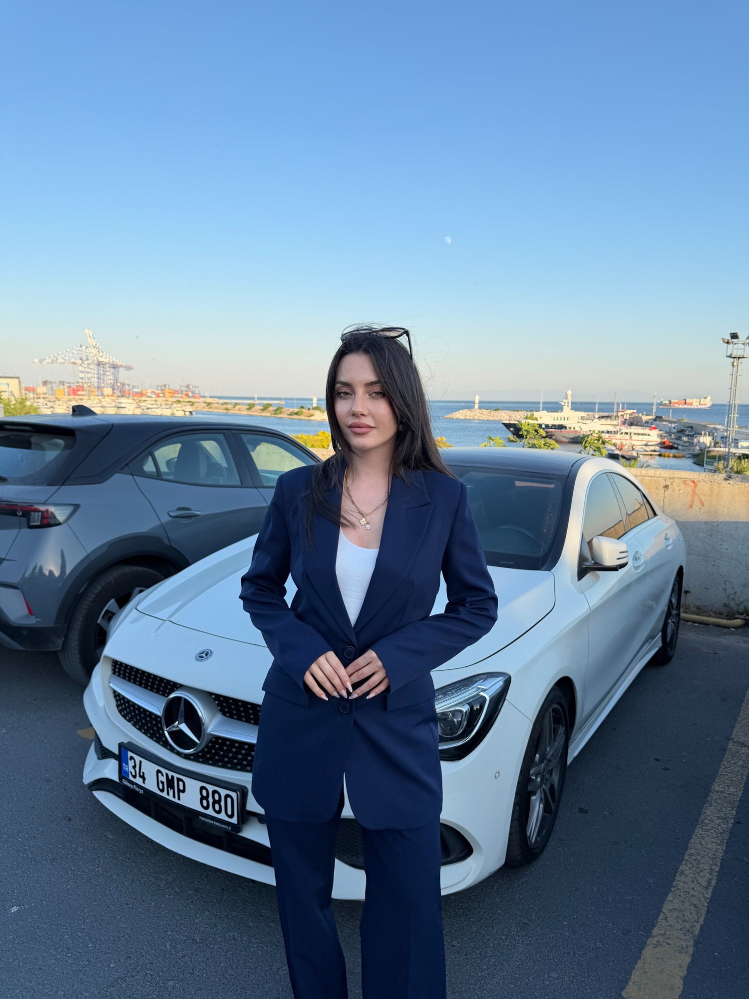 ÇİFT DÜĞMELİ BLAZER TAKIMI