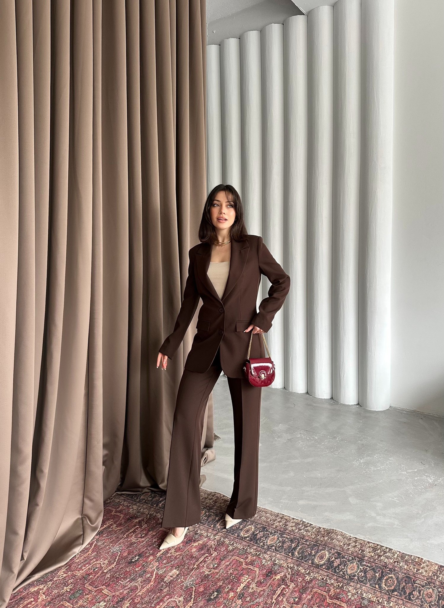 ÇİFT DÜĞMELİ BLAZER TAKIMI
