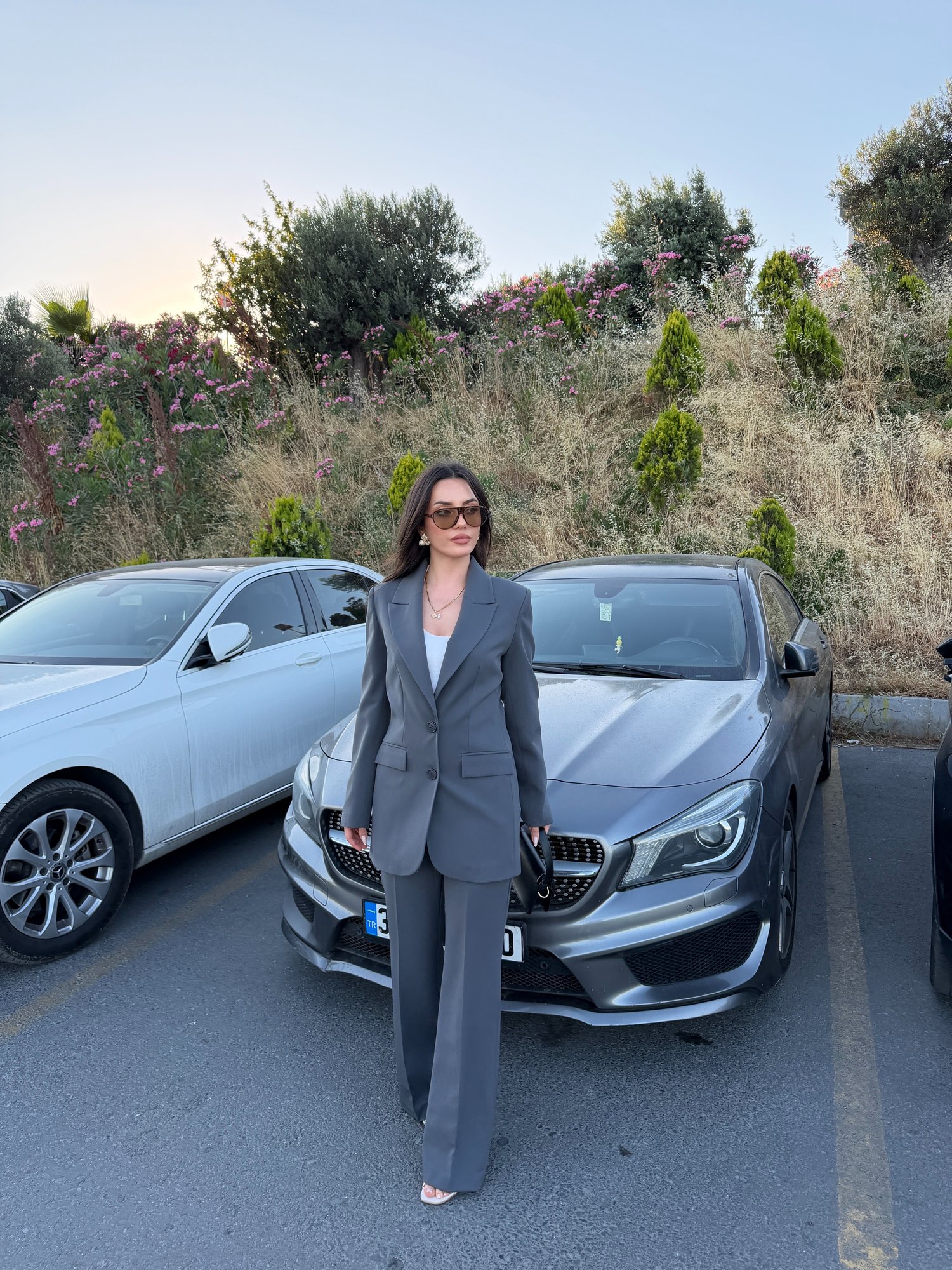 ÇİFT DÜĞMELİ BLAZER TAKIMI