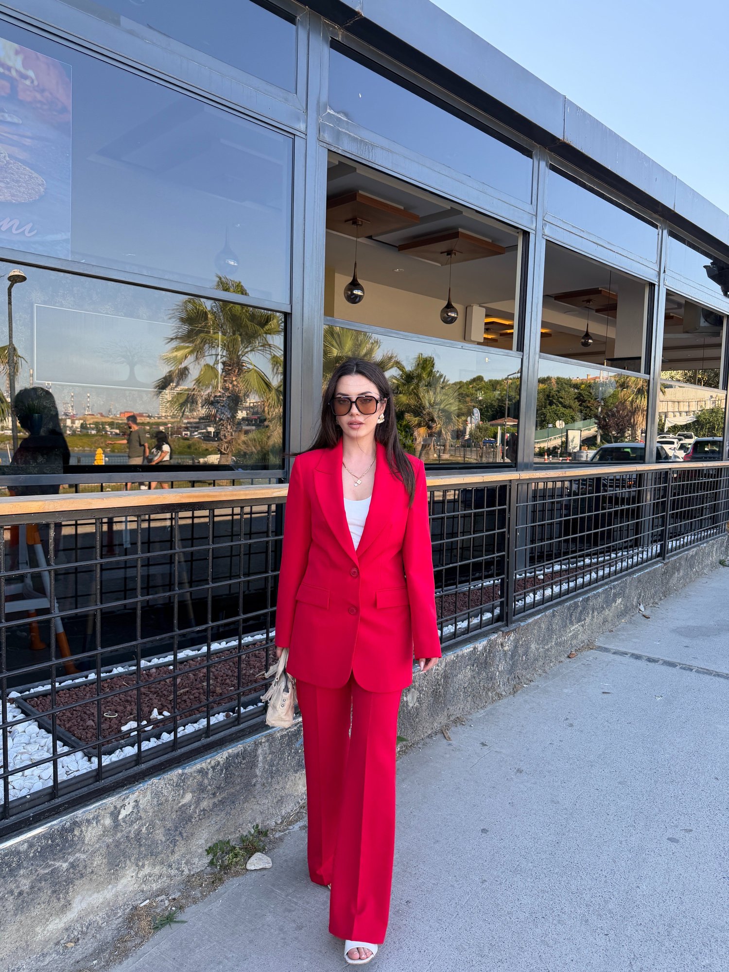 ÇİFT DÜĞMELİ BLAZER TAKIMI