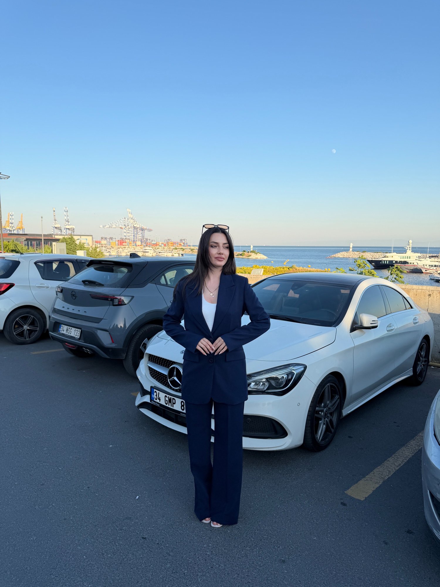 ÇİFT DÜĞMELİ BLAZER TAKIMI