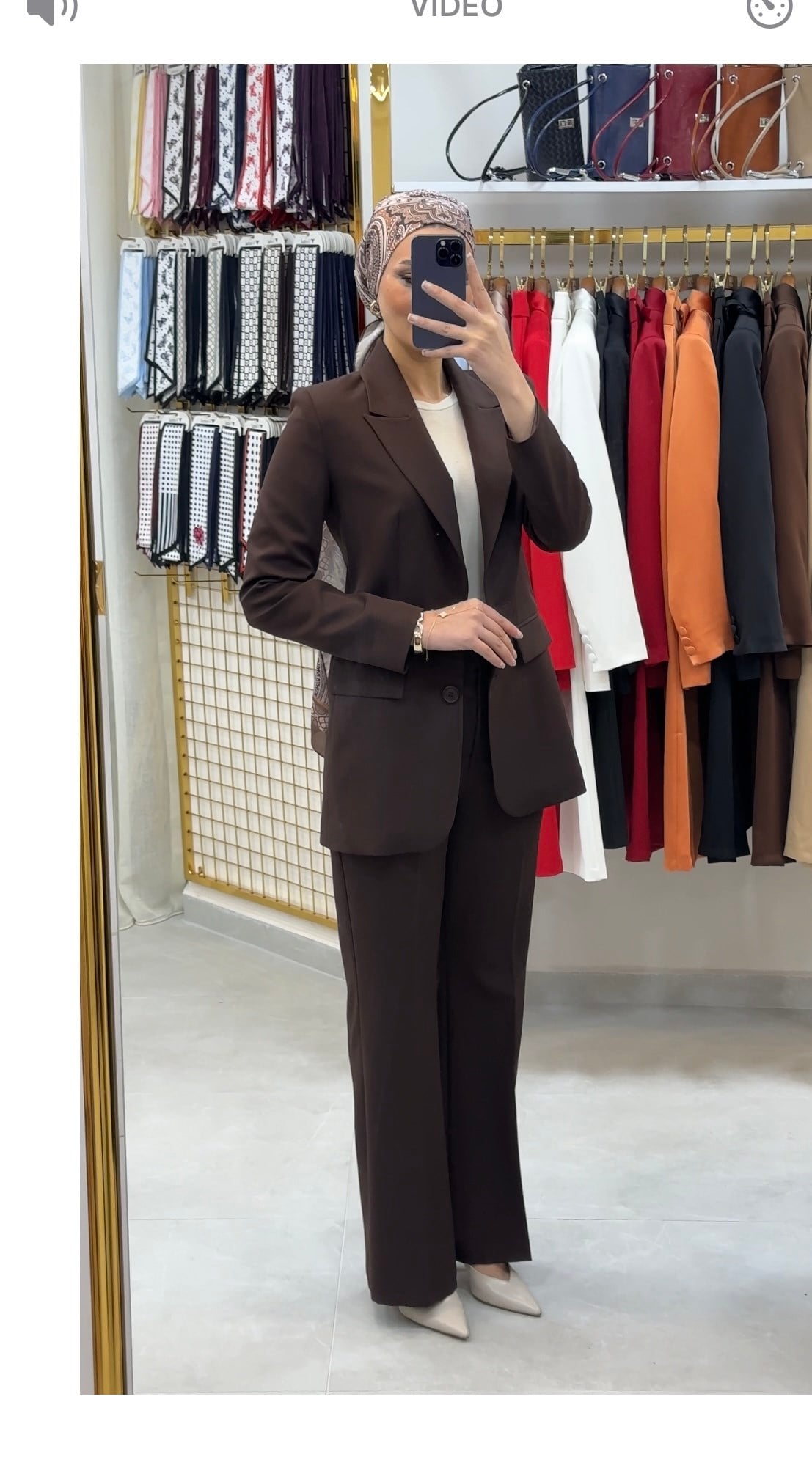 ÇİFT DÜĞMELİ BLAZER TAKIMI