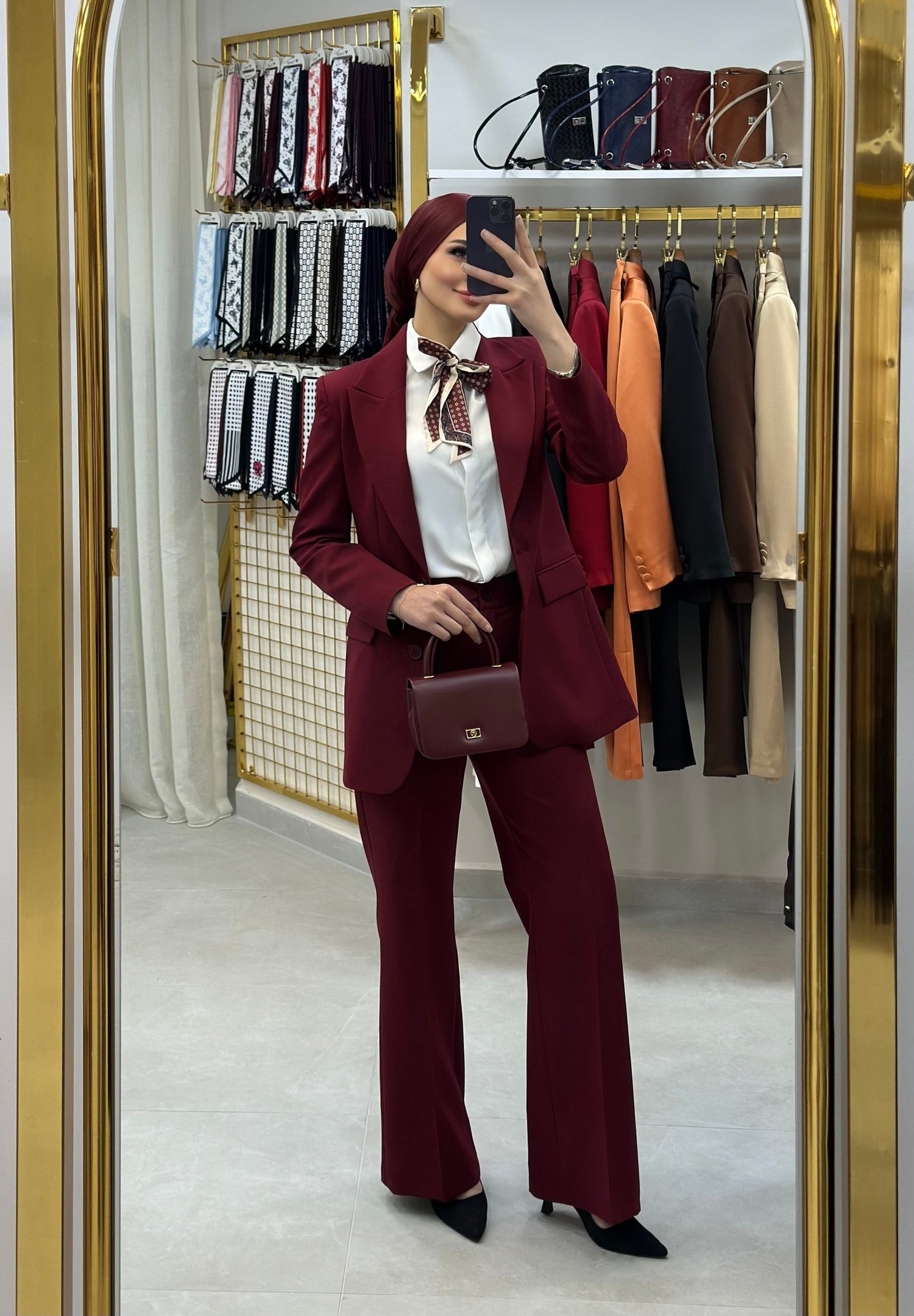 ÇİFT DÜĞMELİ BLAZER TAKIMI