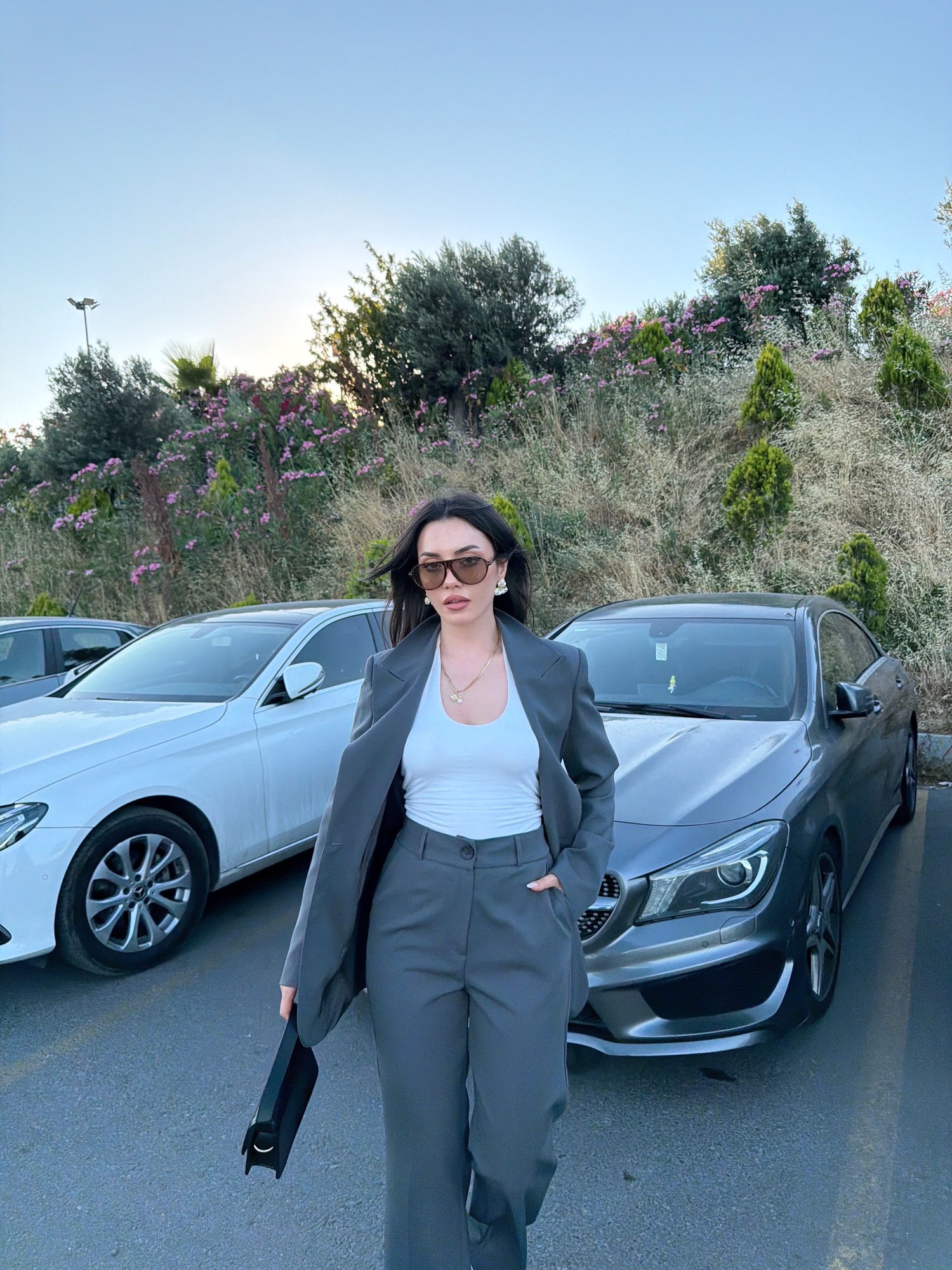 ÇİFT DÜĞMELİ BLAZER TAKIMI