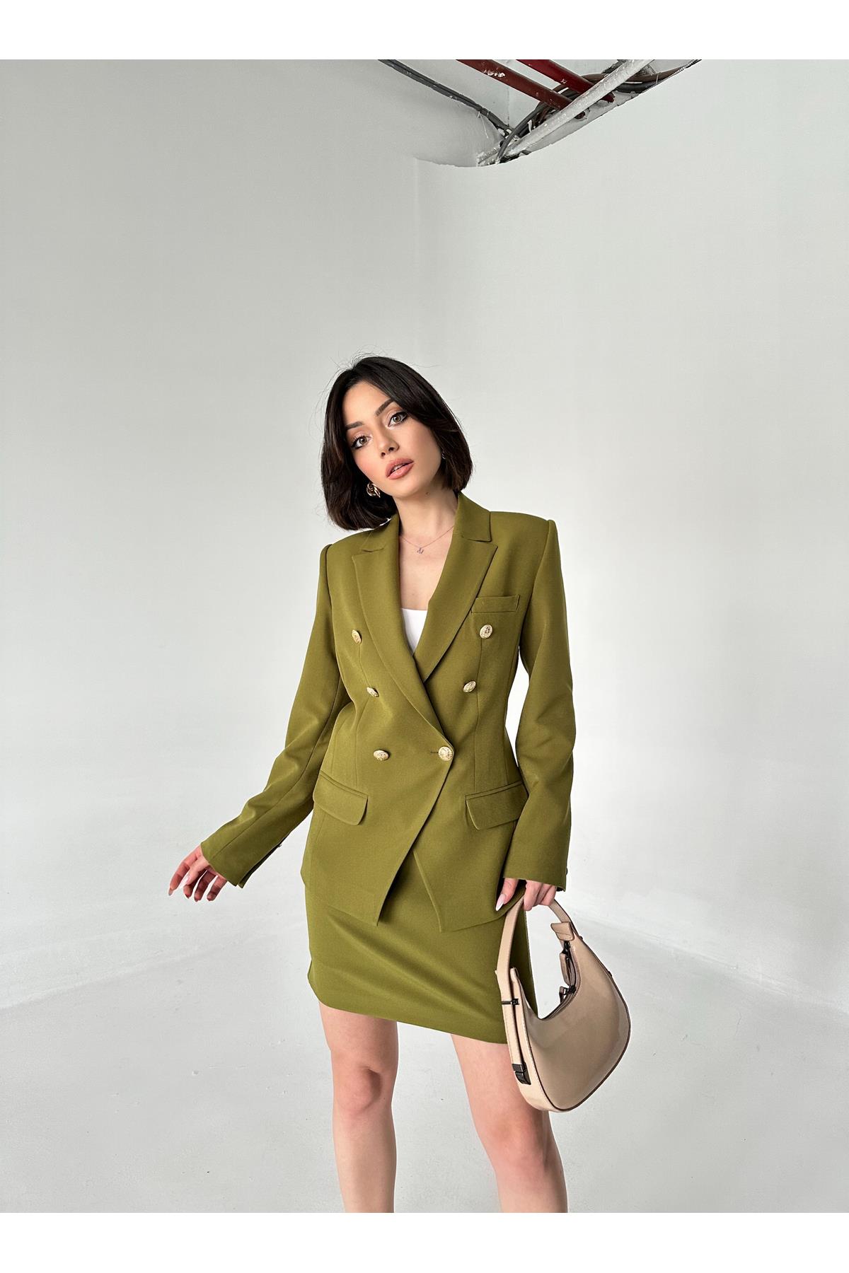 METAL DÜĞMELİ BLAZER İKİLİ ETEK TAKIM