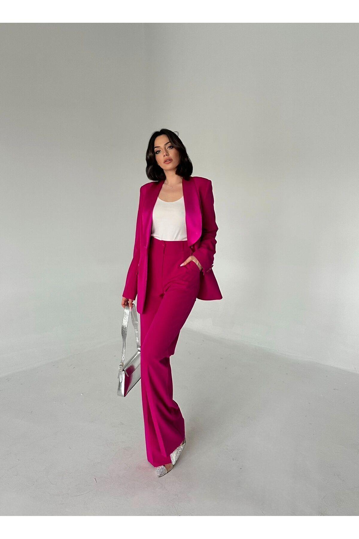 SATEN ŞAL YAKALI İKİLİ TAKIM BLAZER