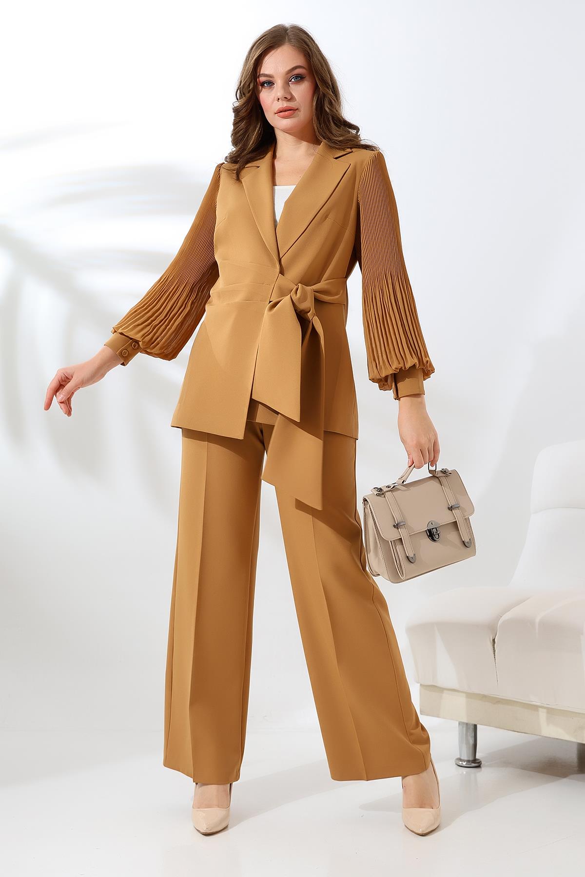 ŞİFON KOLLU İKİLİ BLAZER TAKIM