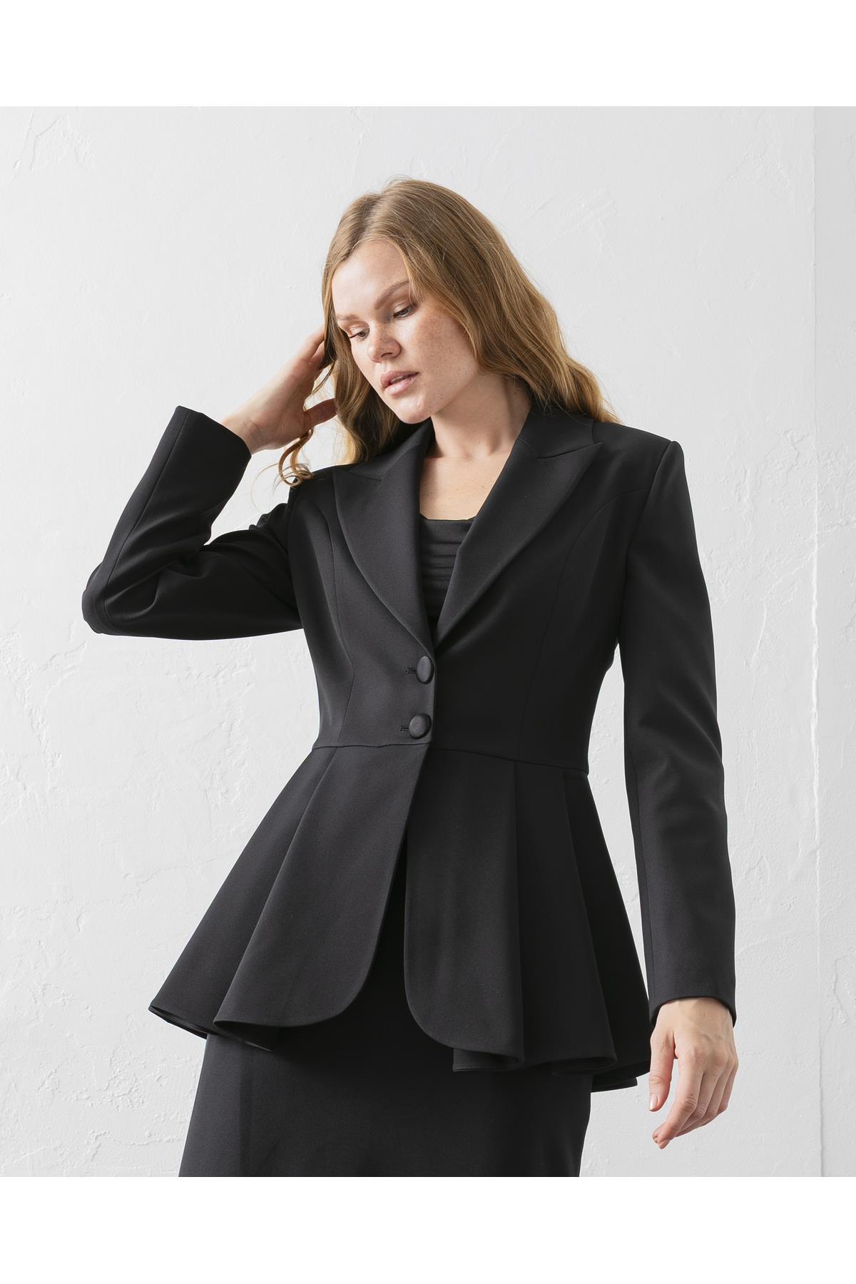 Volanlı Blazer Etekli İkili Takım