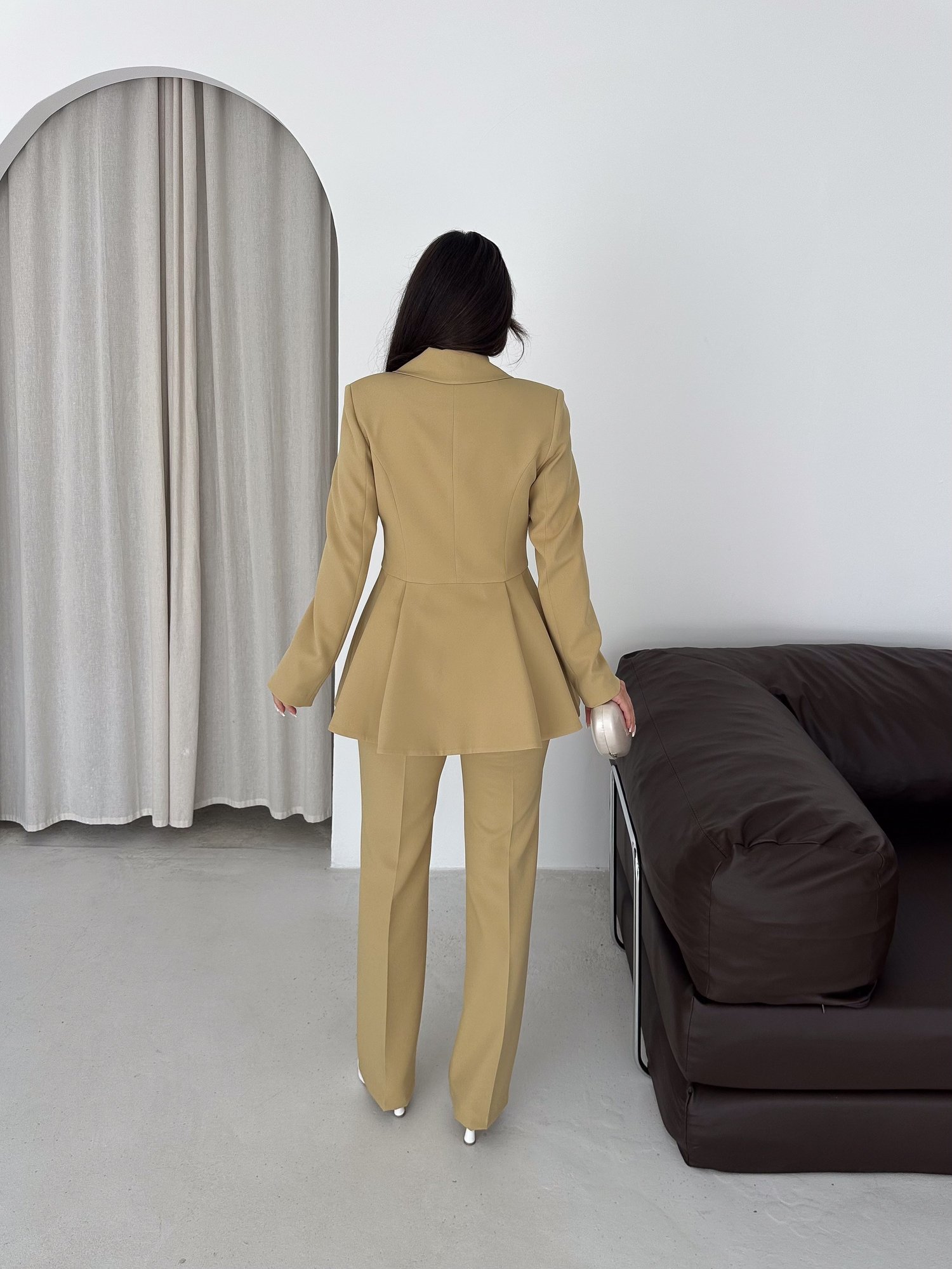 Volanlı Blazer İkili Pantolonlu Takım