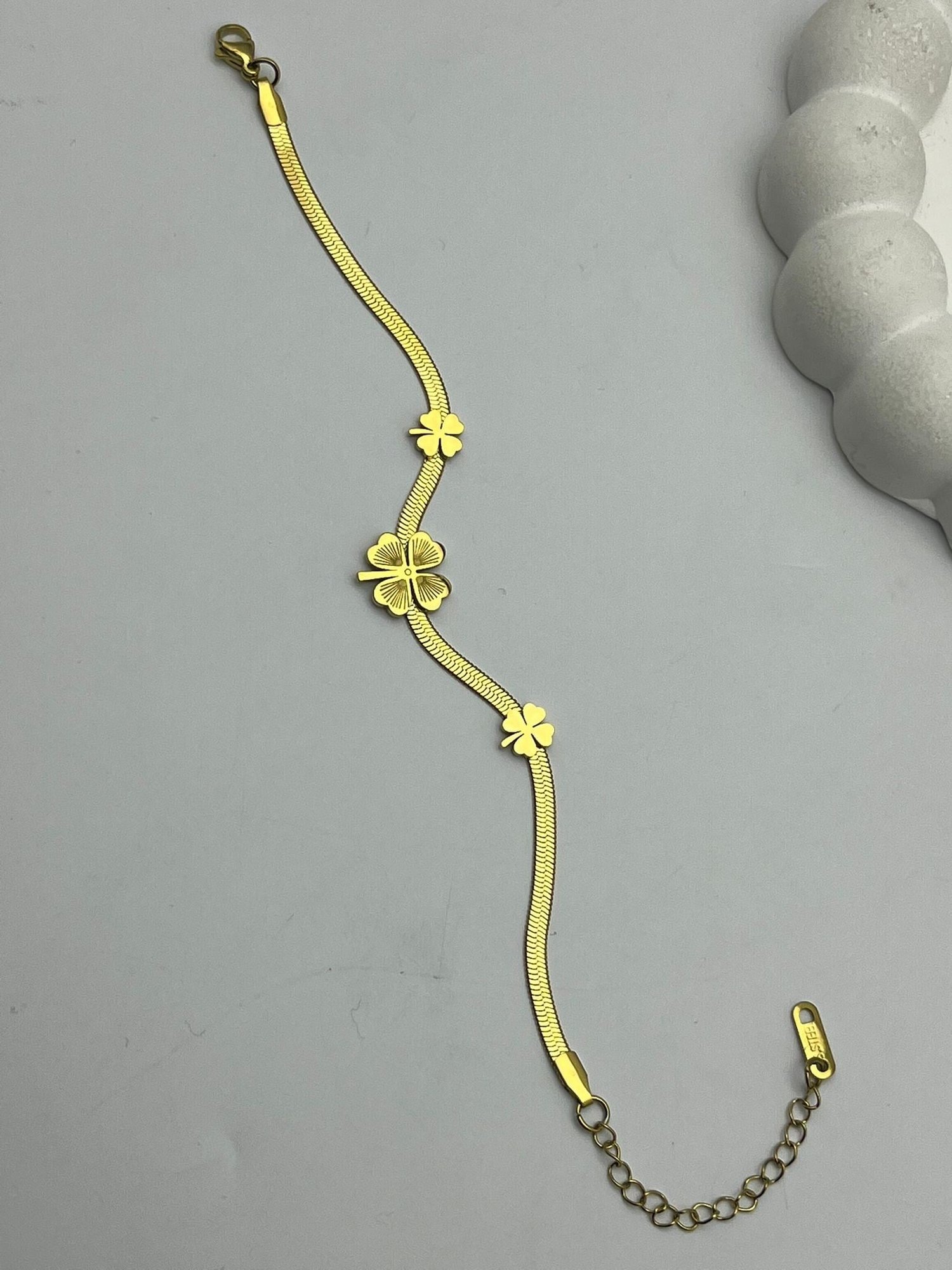 26cmblk13 - CM Çiçek Detaylı Gold Çelik Bileklik