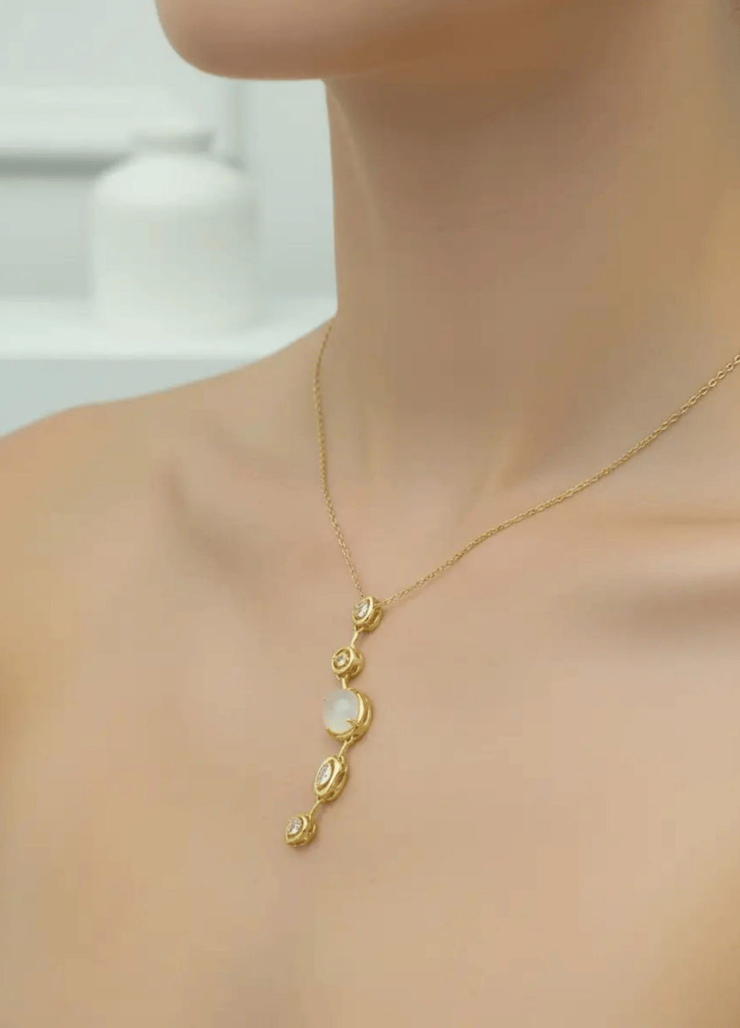 Çelik Gold Beyaz Taş Y Kolye - 25-clkk135