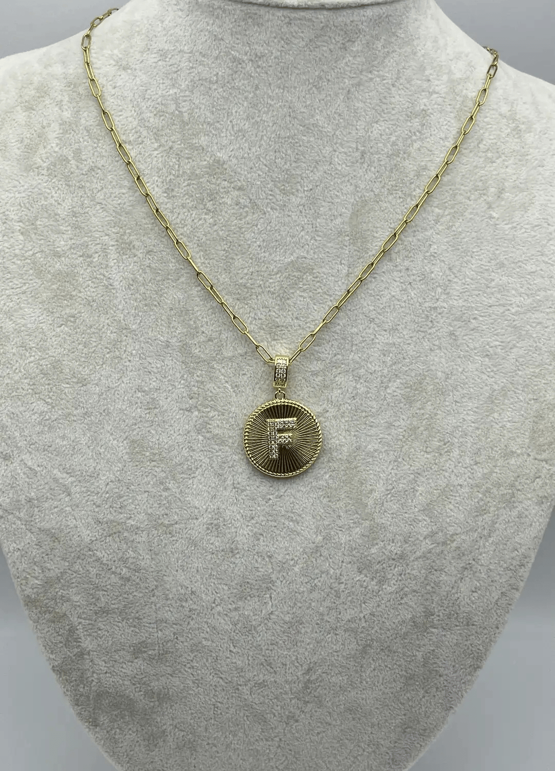 Çelik Gold Madalyon F Harf Kolye - 25-clkk208