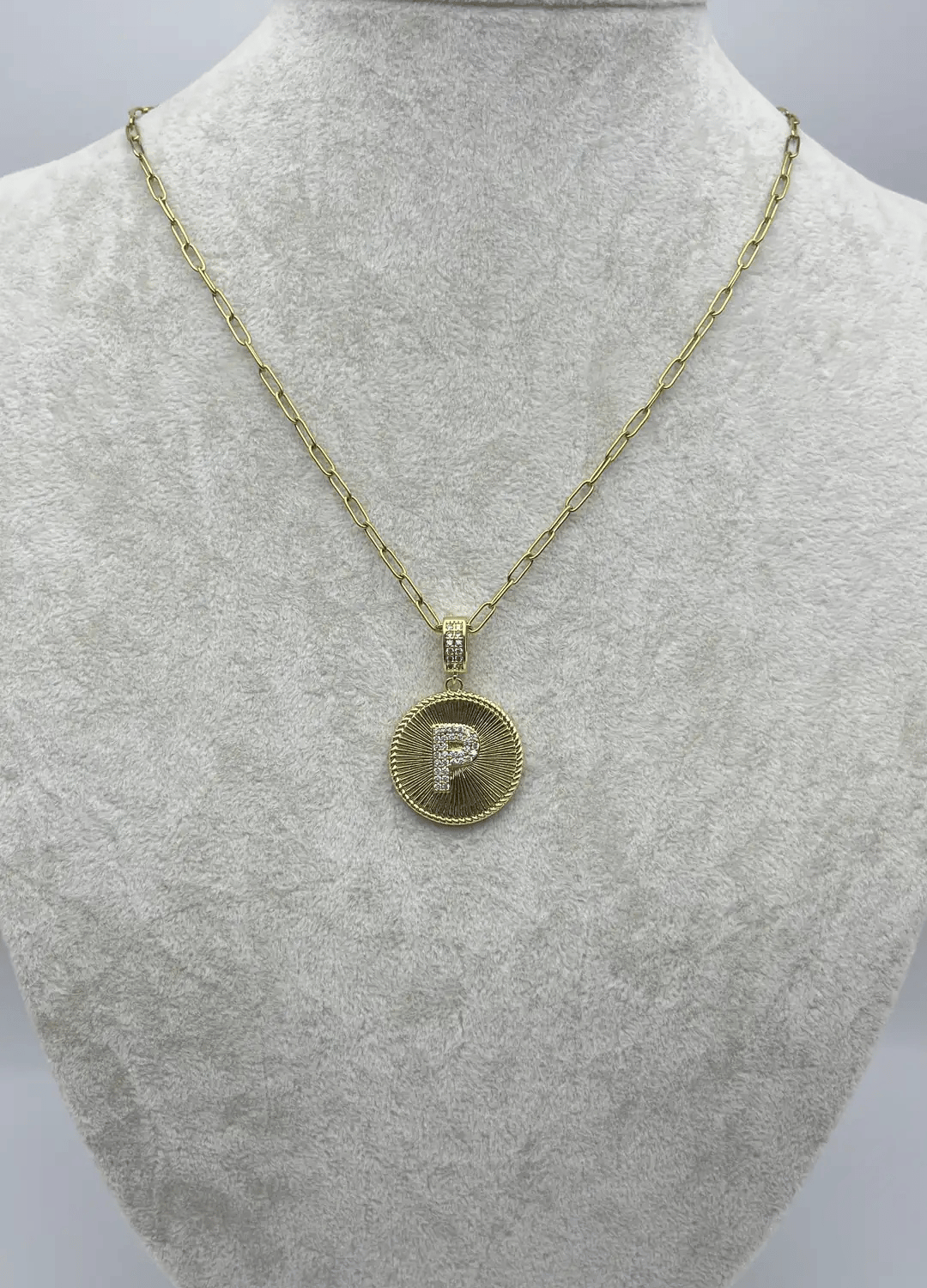Çelik Gold Madalyon P Harf Kolye - 25-clkk209