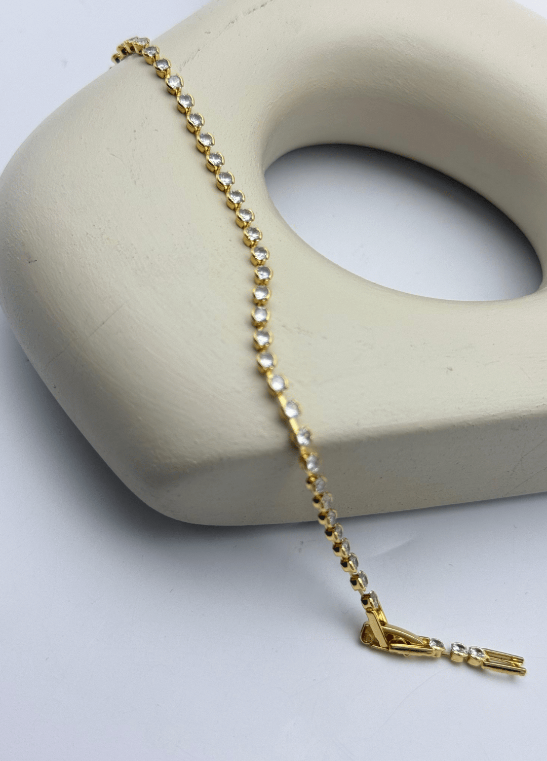 Çelik Gold Mini Yuvarlak Taşlı Su Yolu Bileklik - 26slb44