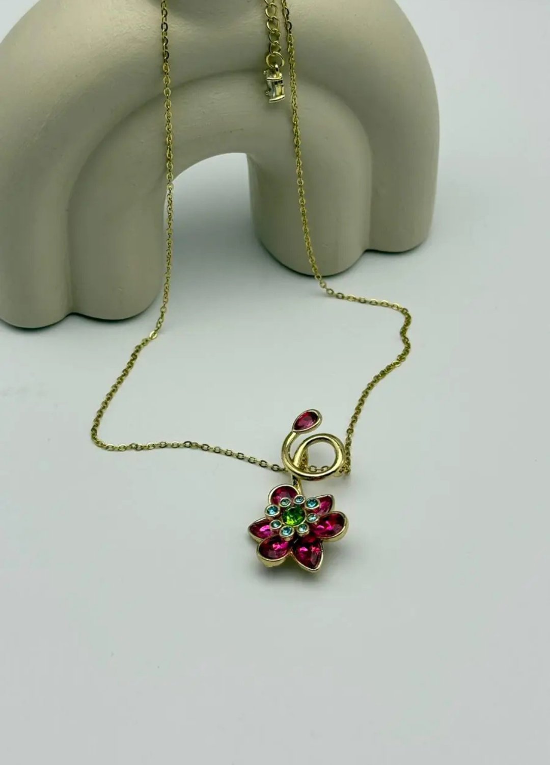 Çelik Gold Pembe Lydllia Kolye - 25-clkk255