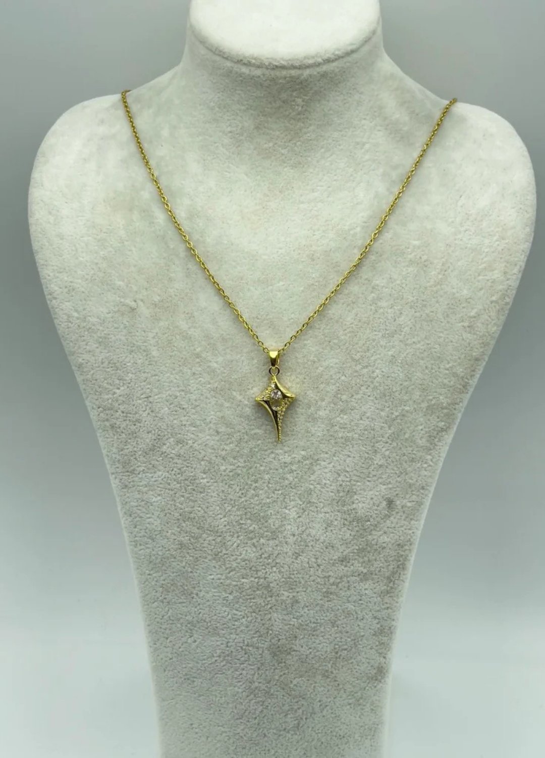 Çelik Gold Tasarım Kolye 25-ctr270