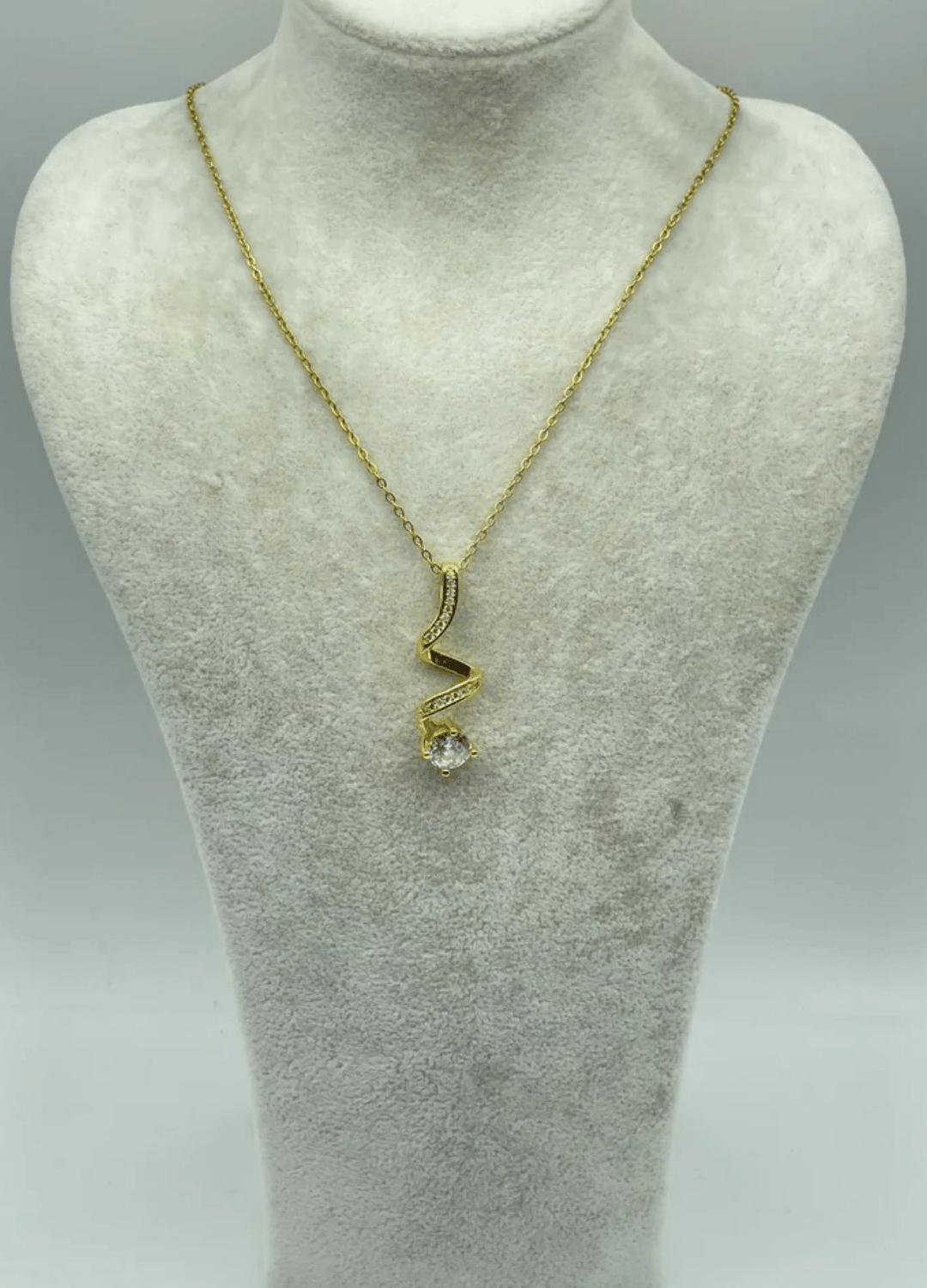 Çelik Gold Tek Taş Kolye - 25-ctr194