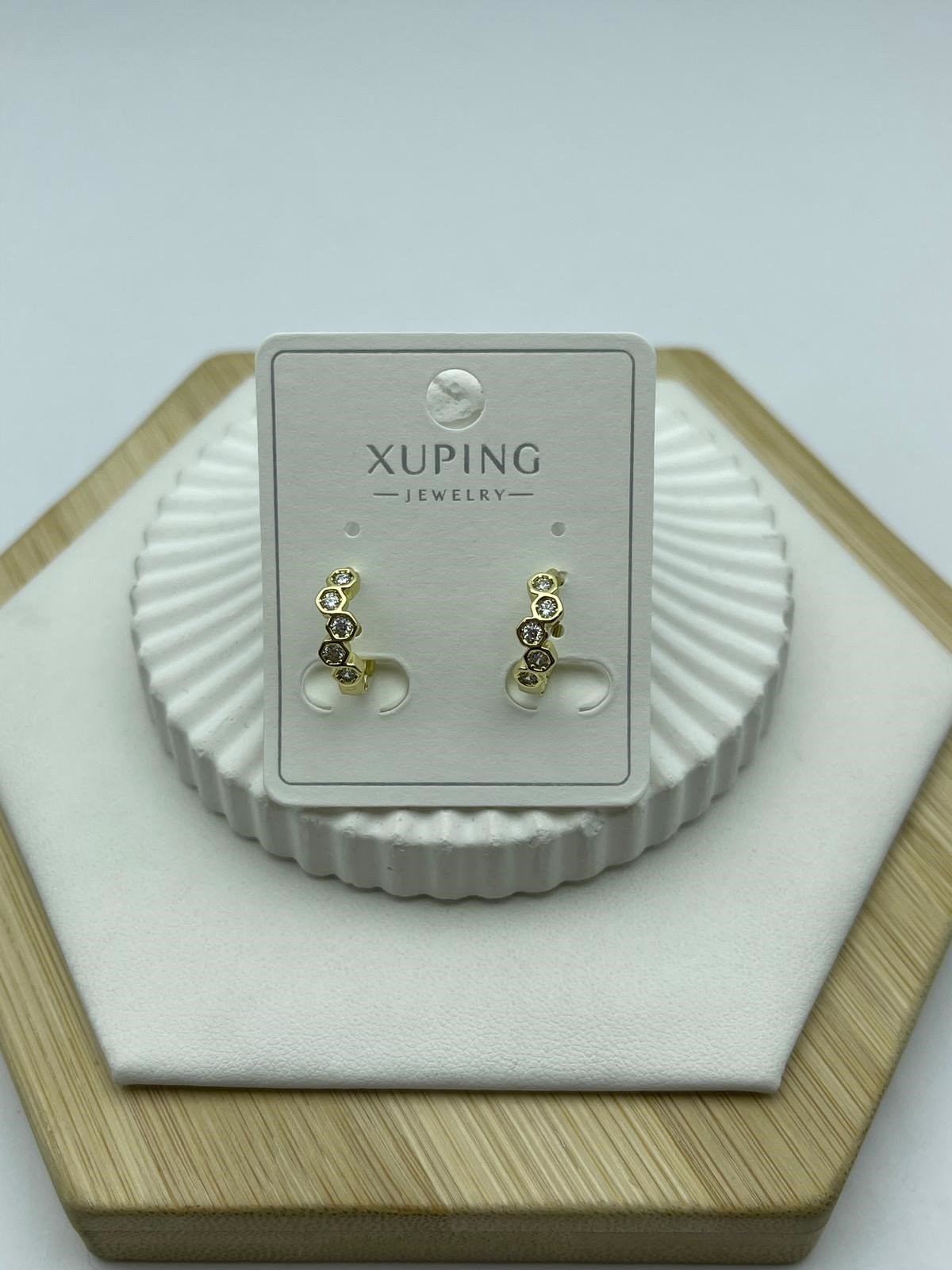 dalga taşlı xuping gold küpe 26xpkp121