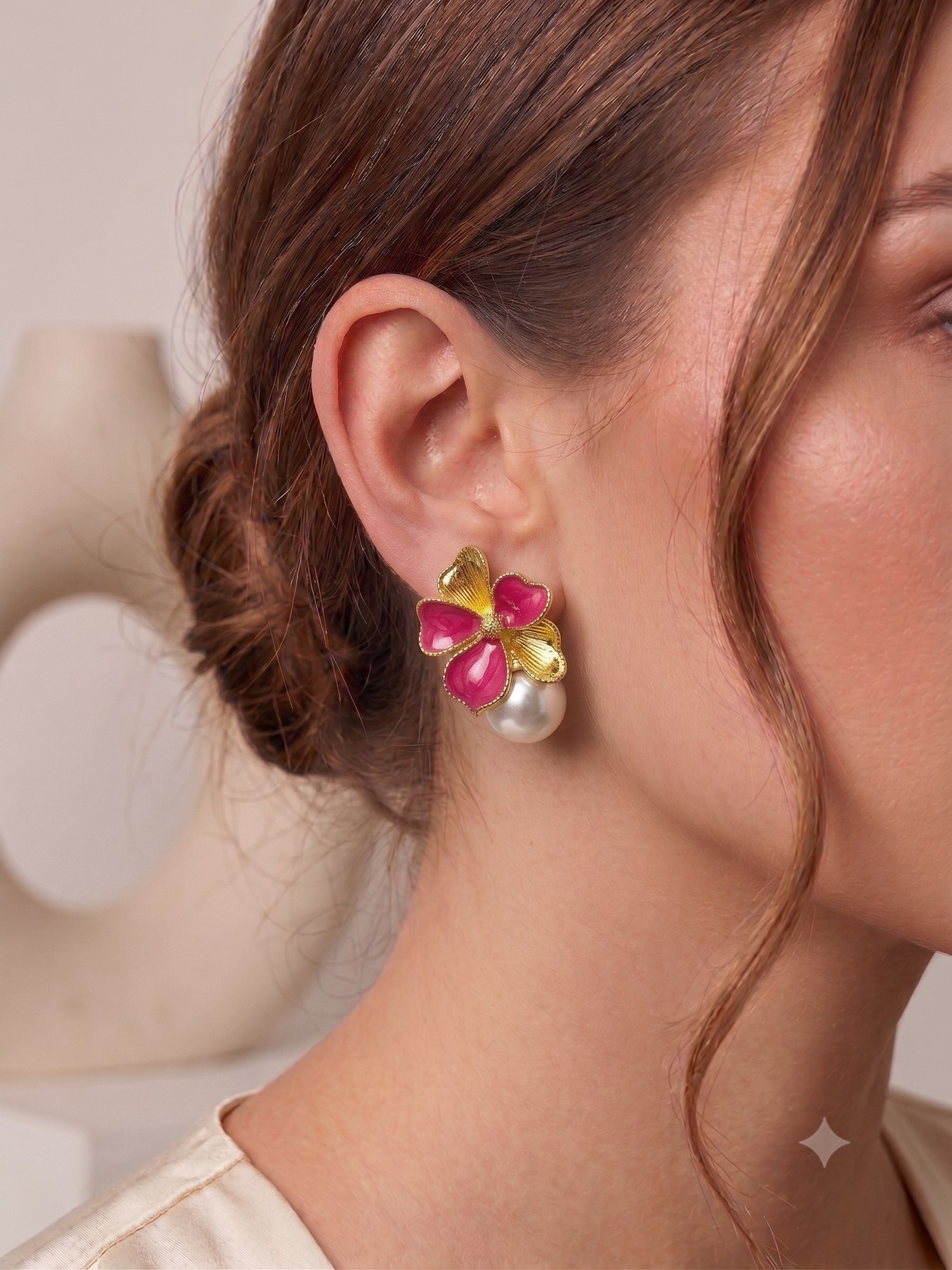 İnci Detaylı Pembe Küpe - 26vip22