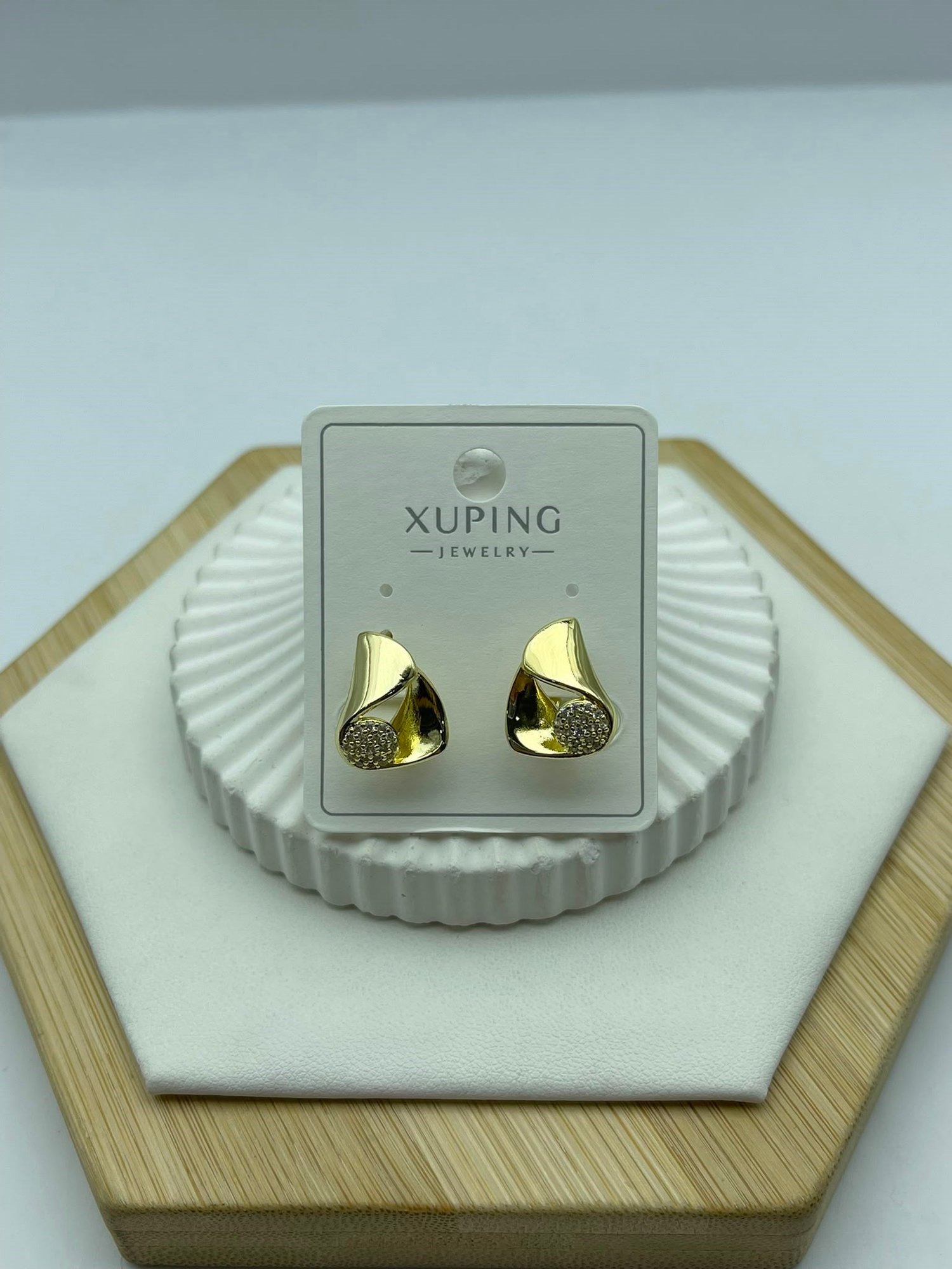 kıvrım xuping gold küpe 26xpkp136