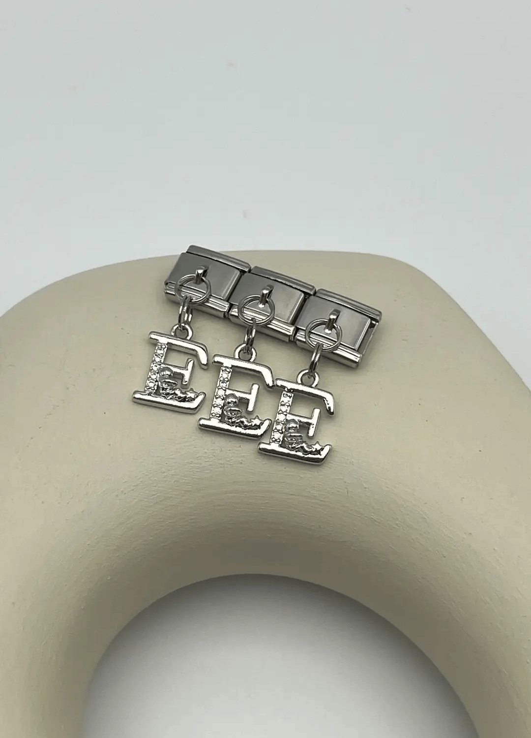 Silver Nomi A Harfli Charm - 25-chrmn162