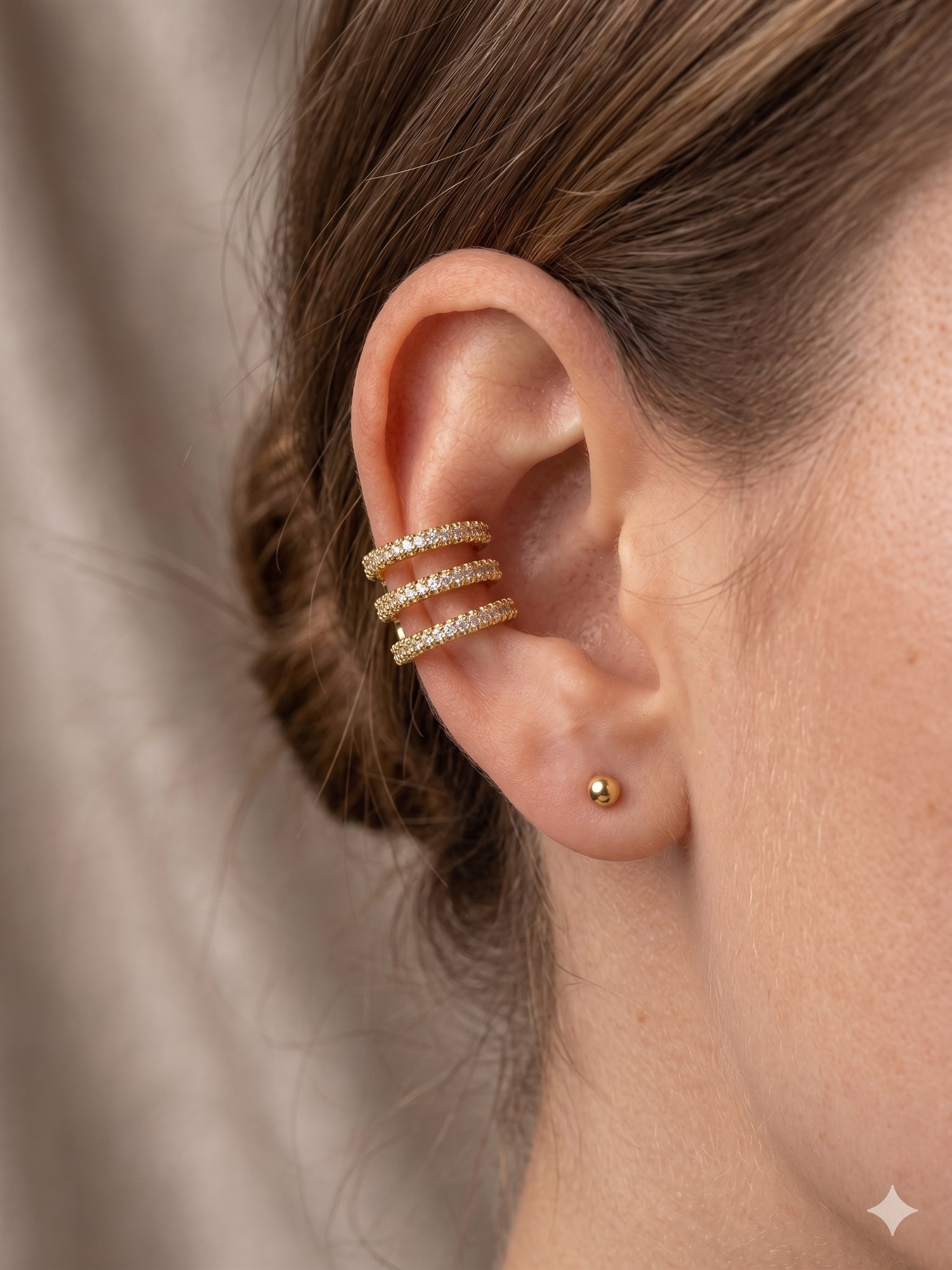 Taşlı Üç Sıra Gold VIP Ear Cuff