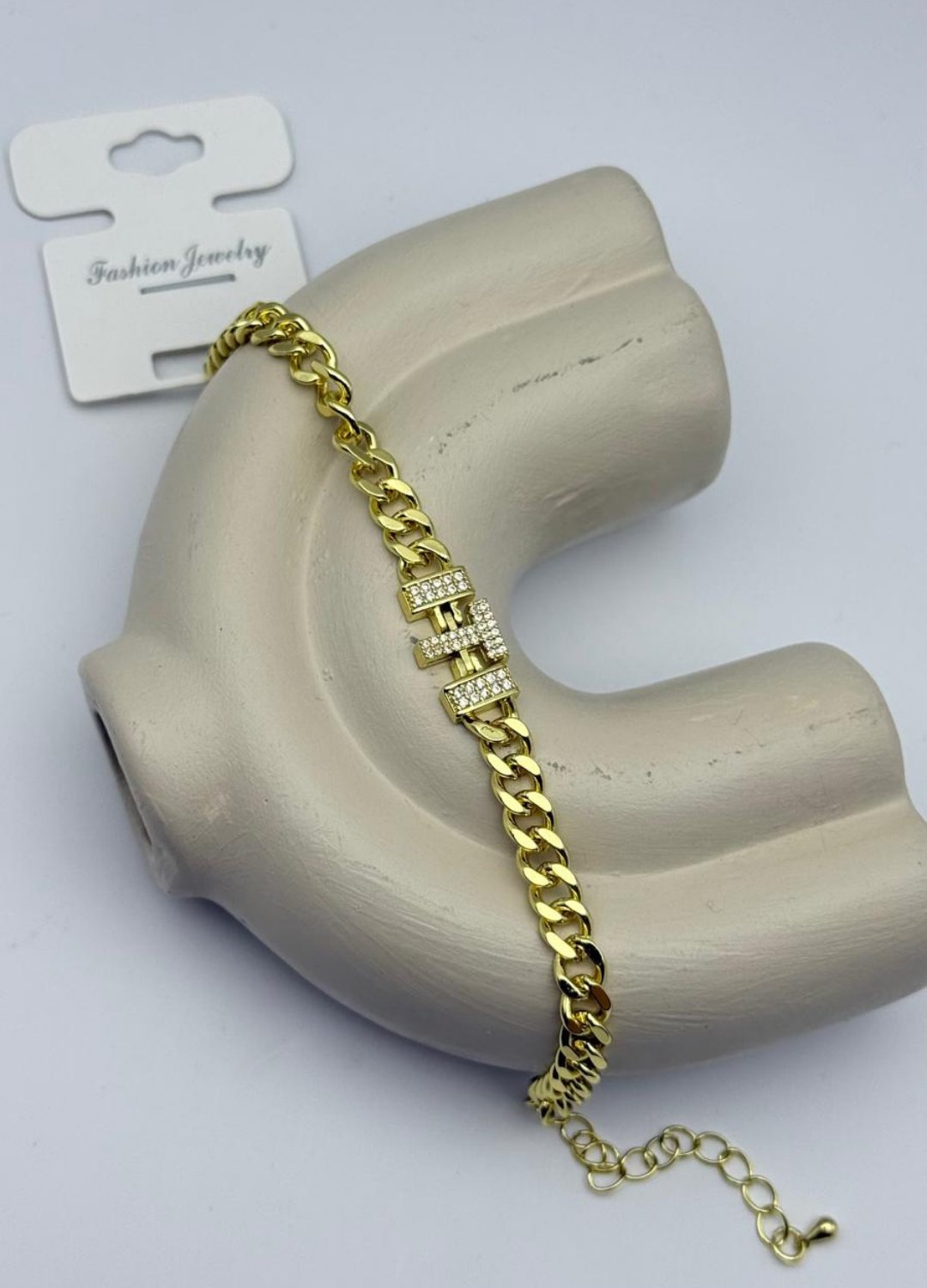 Vip Gold Queen T Harf Taşlı Bileklik - 26vipb11