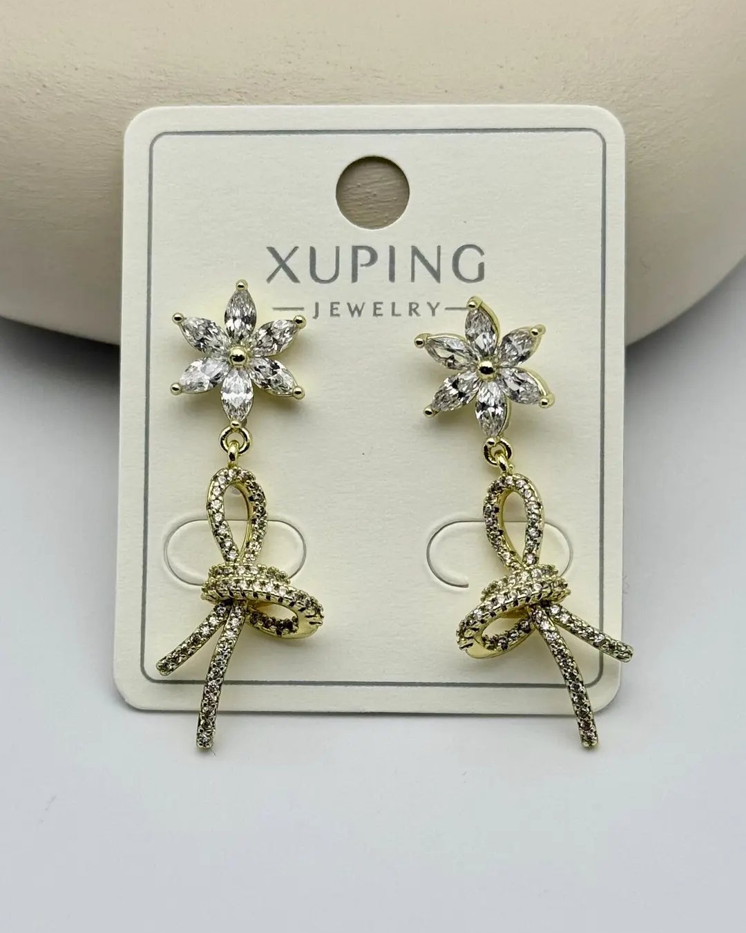 Xuping Gold Taşlı Çiçek Küpe - 25-xpkp261