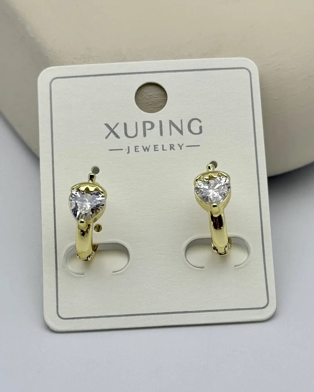 Xuping Gold Taşlı Çilek Küpe - 25-xpkp192